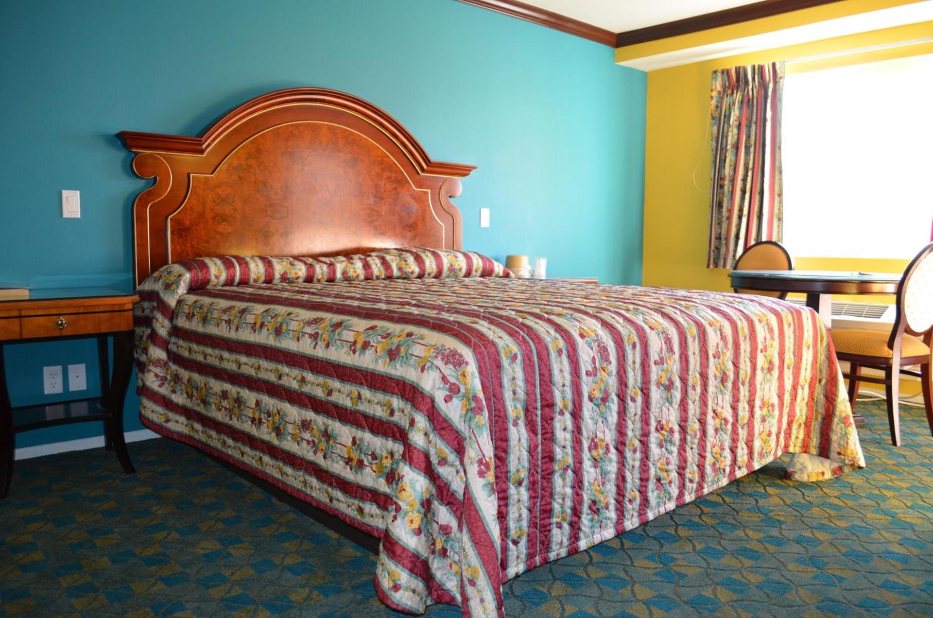 Cloud 9 Inn LAX photo 28