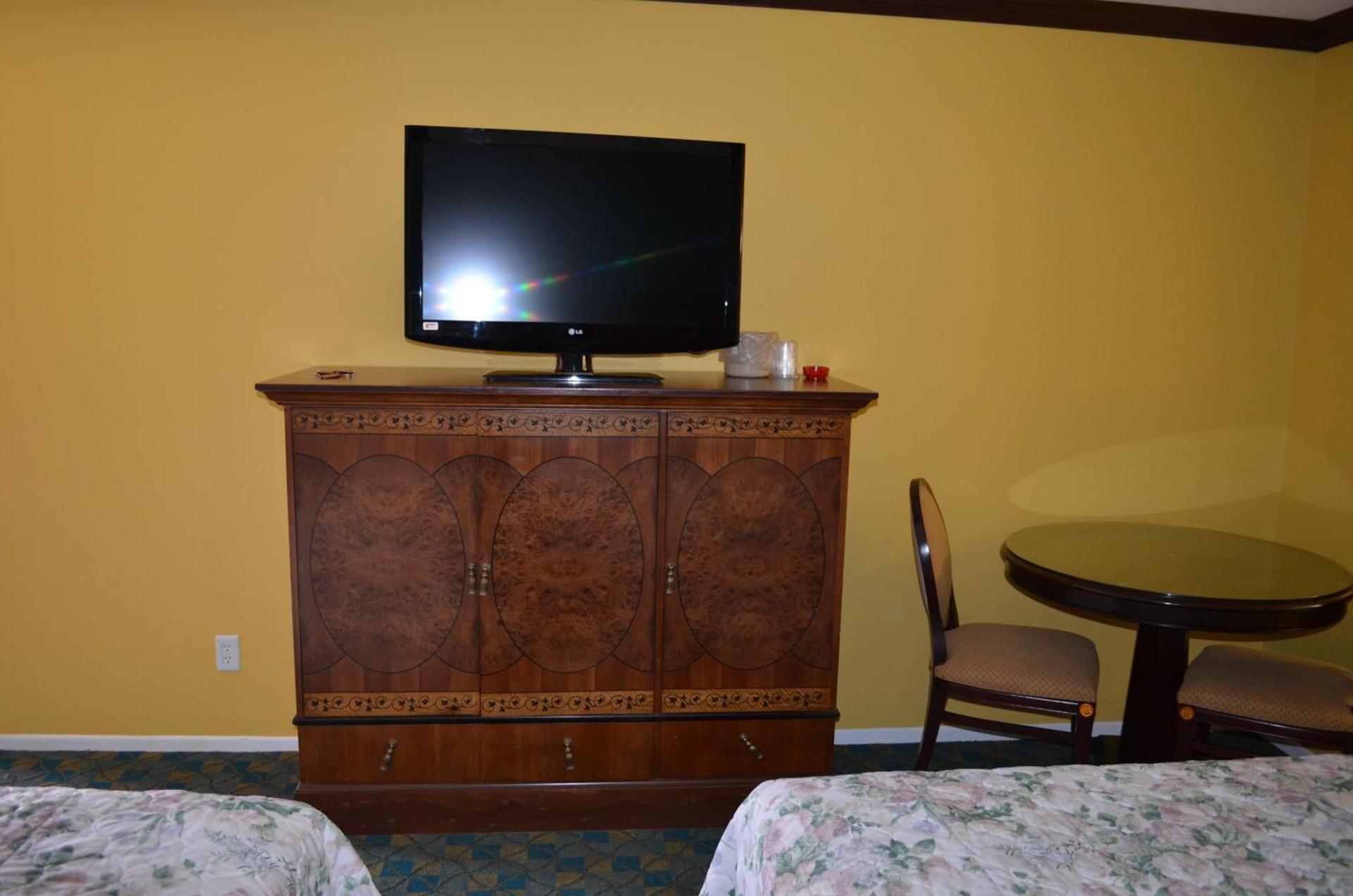 Cloud 9 Inn LAX photo 13