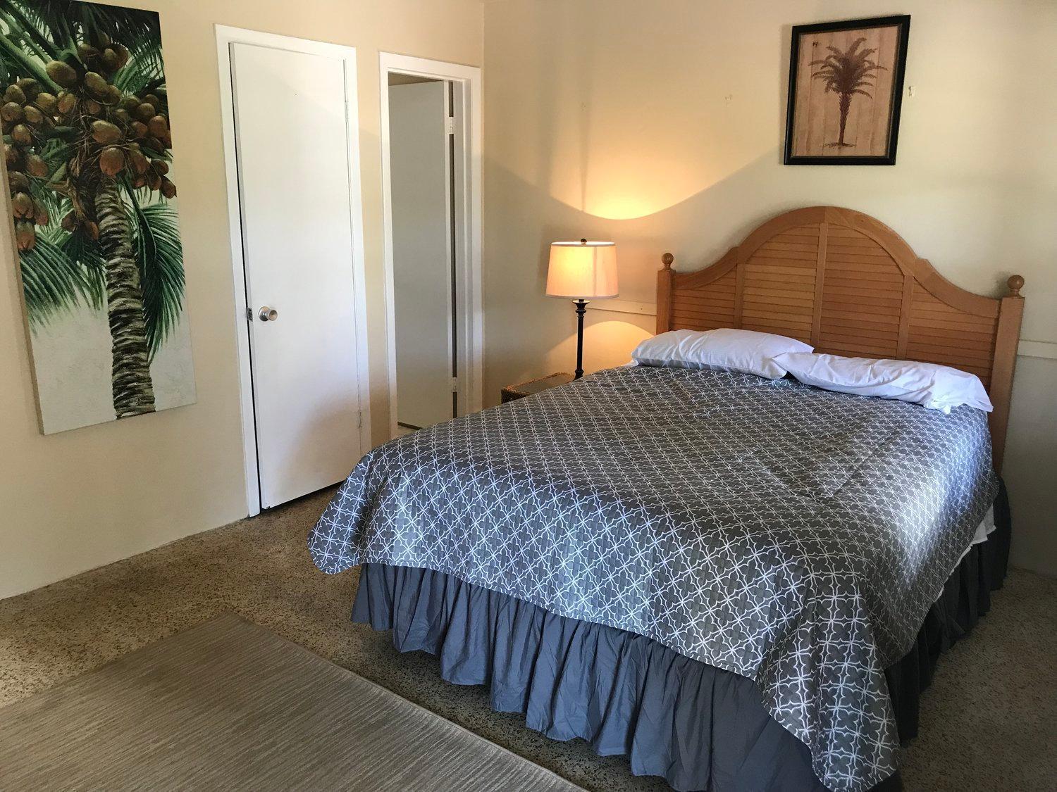 Pennwood Motor Lodge photo 39