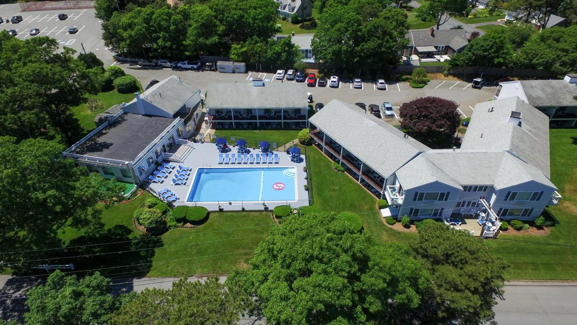 Blue Rock Resort photo 2