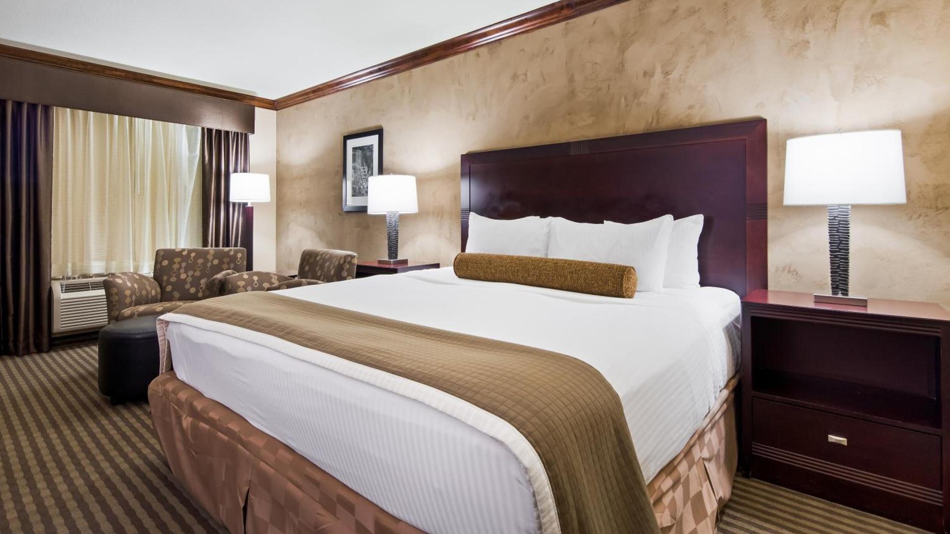 Best Western Plus Raton Hotel photo 63