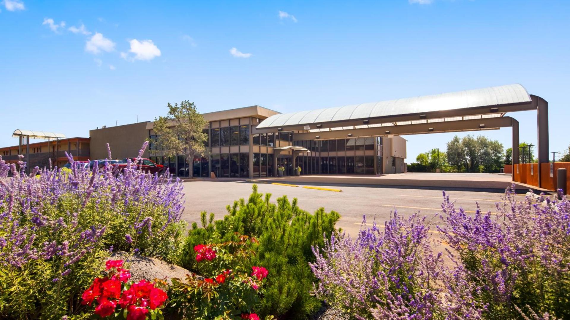 Best Western Plus Raton Hotel photo 62