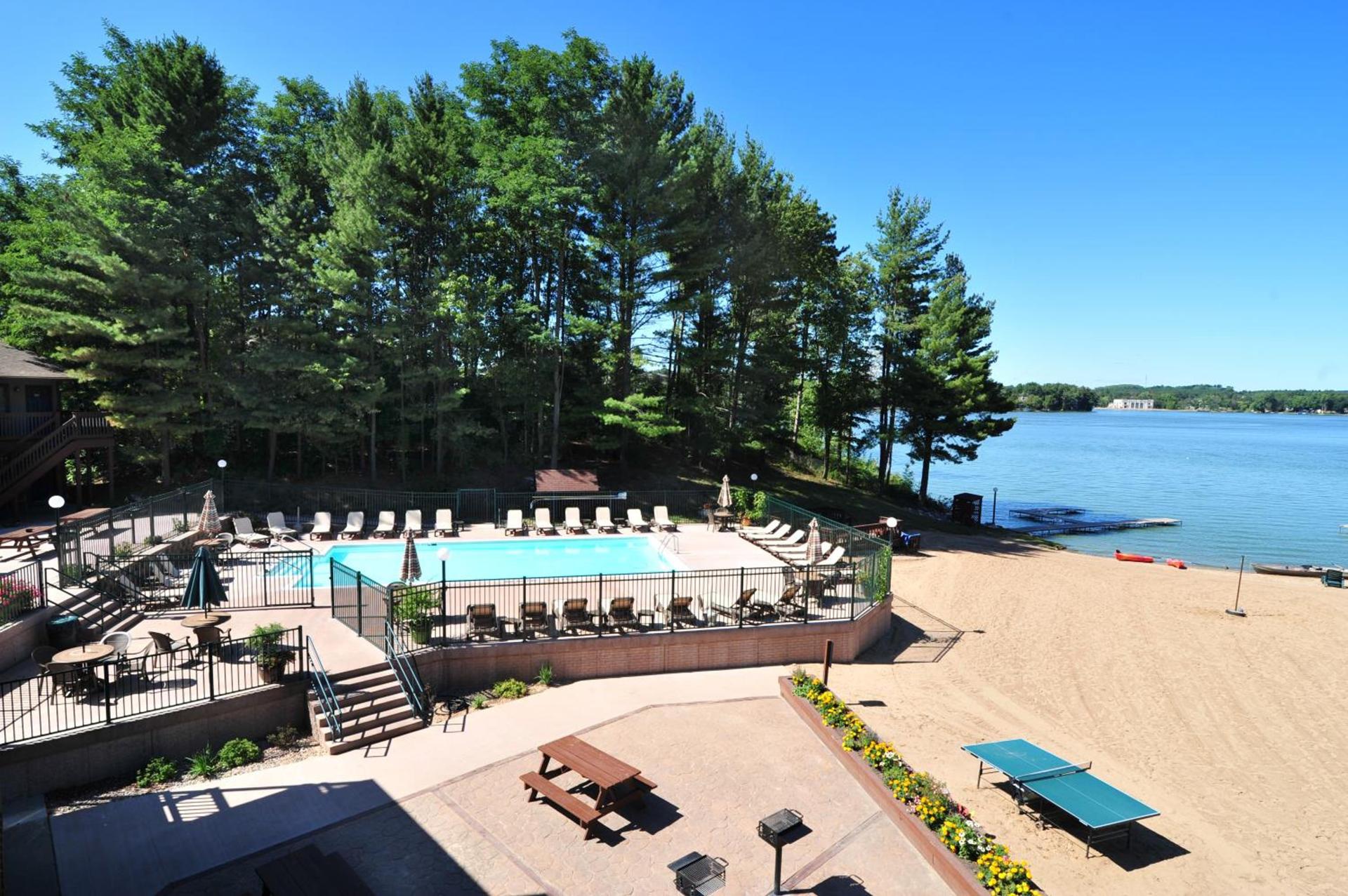 Sunset Bay Resort & Suites photo 11