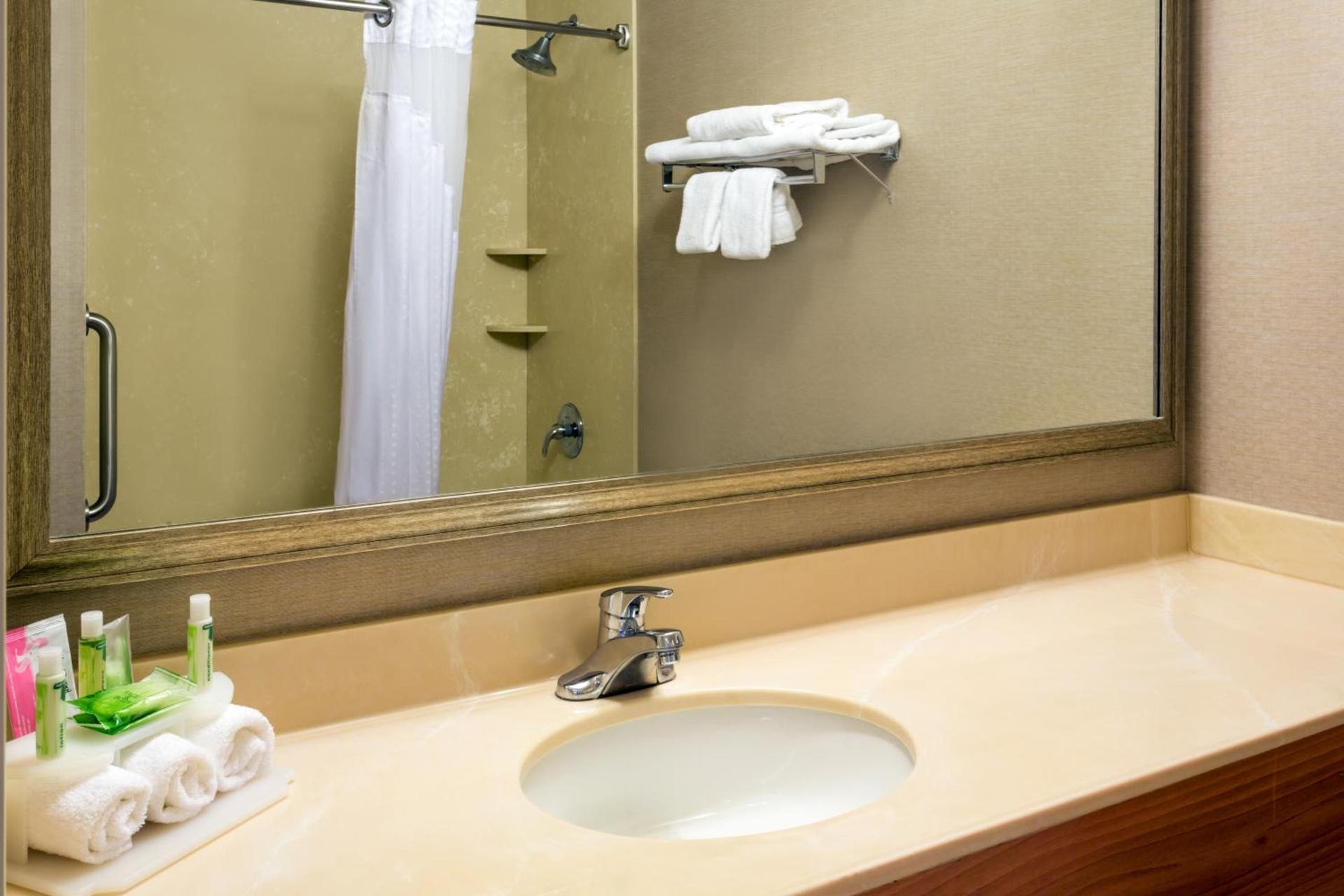 Holiday Inn Express Grants Pass by IHG photo 7