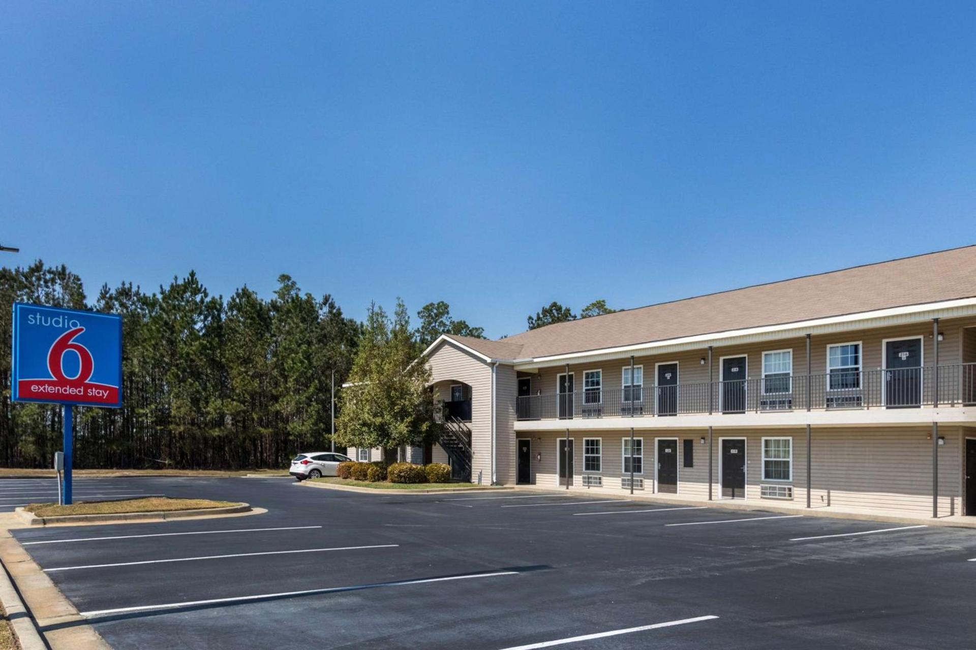 Studio 6-Statesboro, GA photo 4