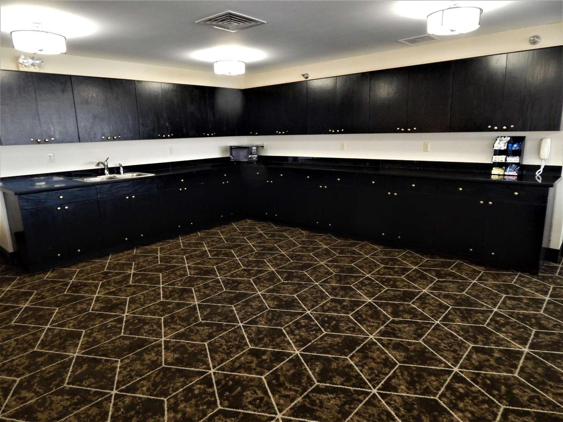Best Western Sault Ste. Marie photo 24