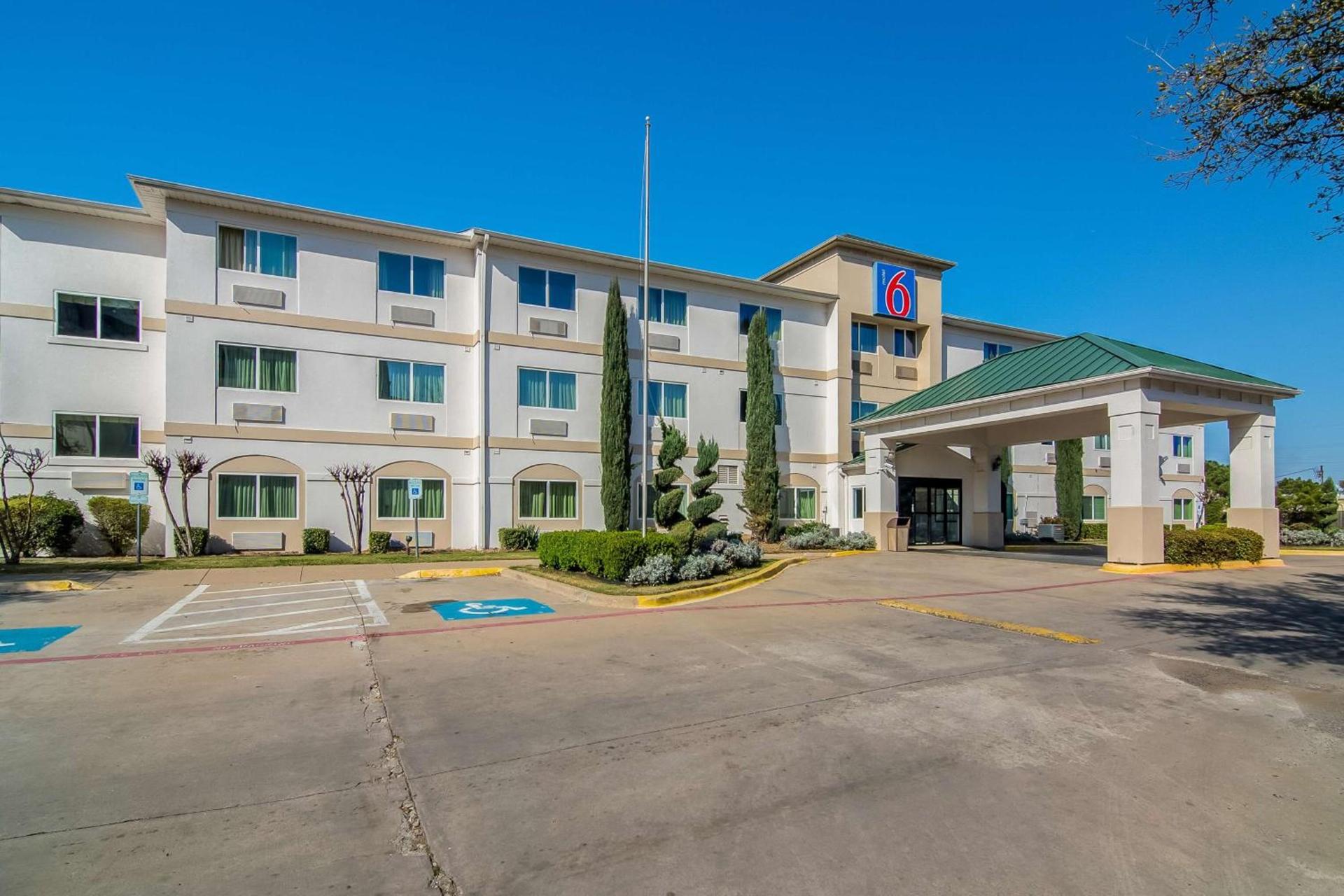 Motel 6-Dallas, TX - North - Richardson photo 20