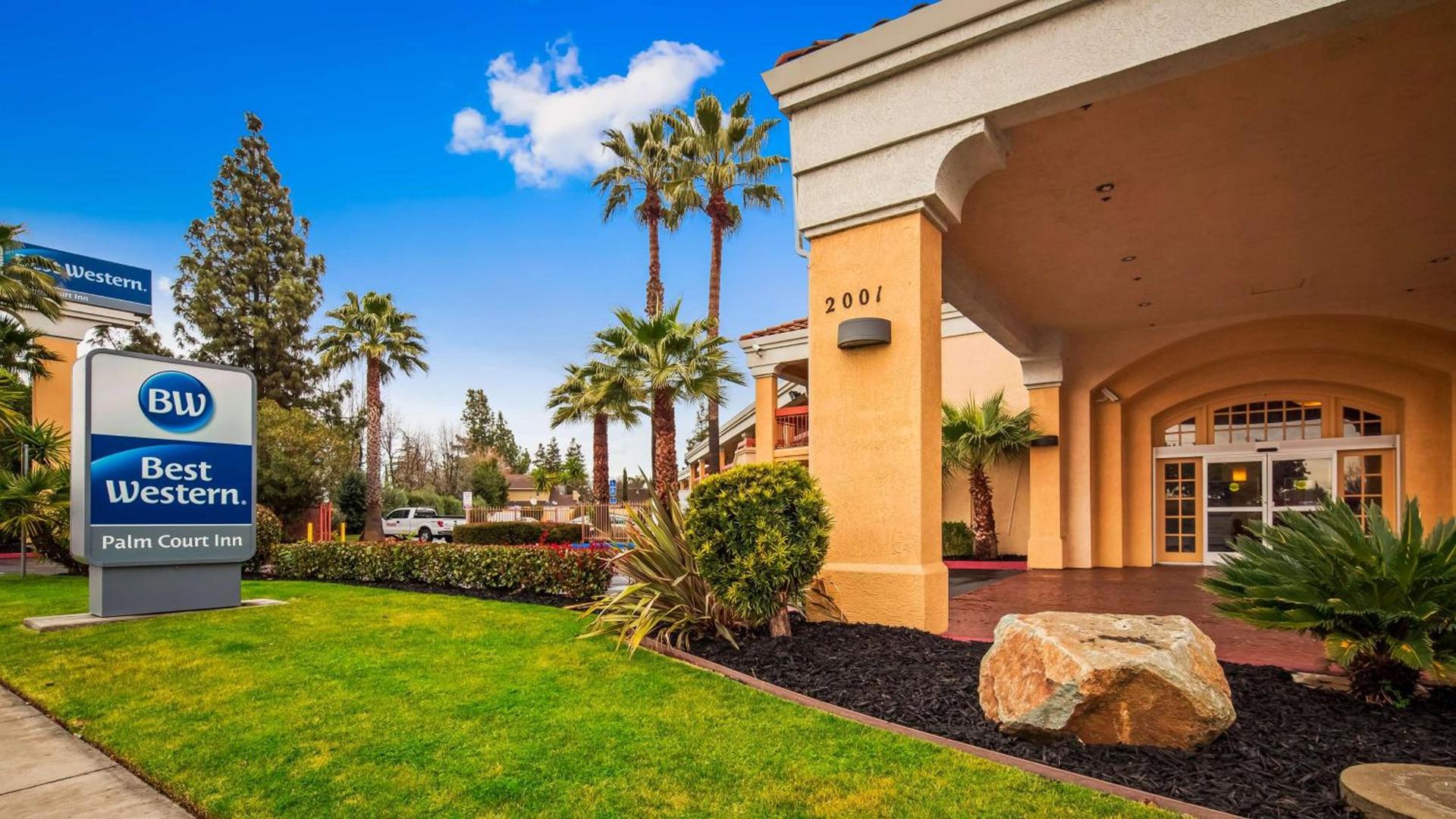 Best Western Palm Court Inn photo 8