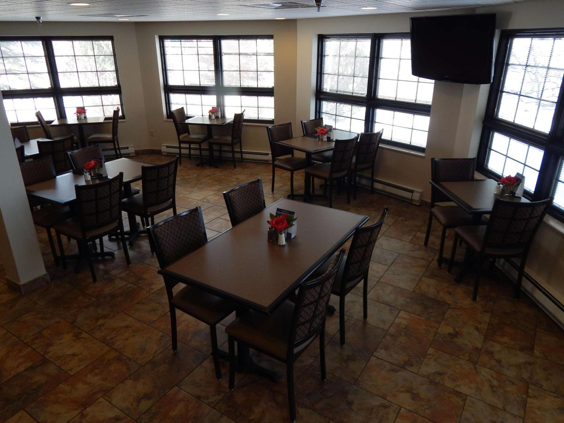 Best Western Sault Ste. Marie photo 17
