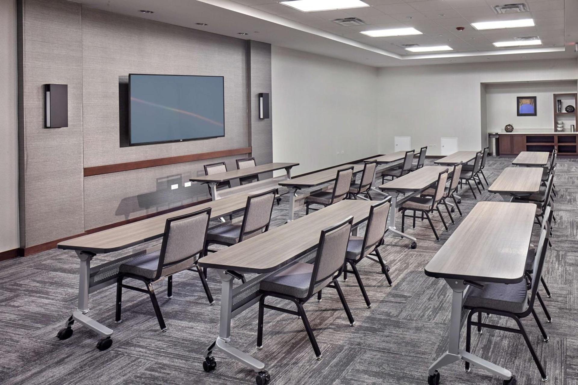 Hyatt Place State College photo 46