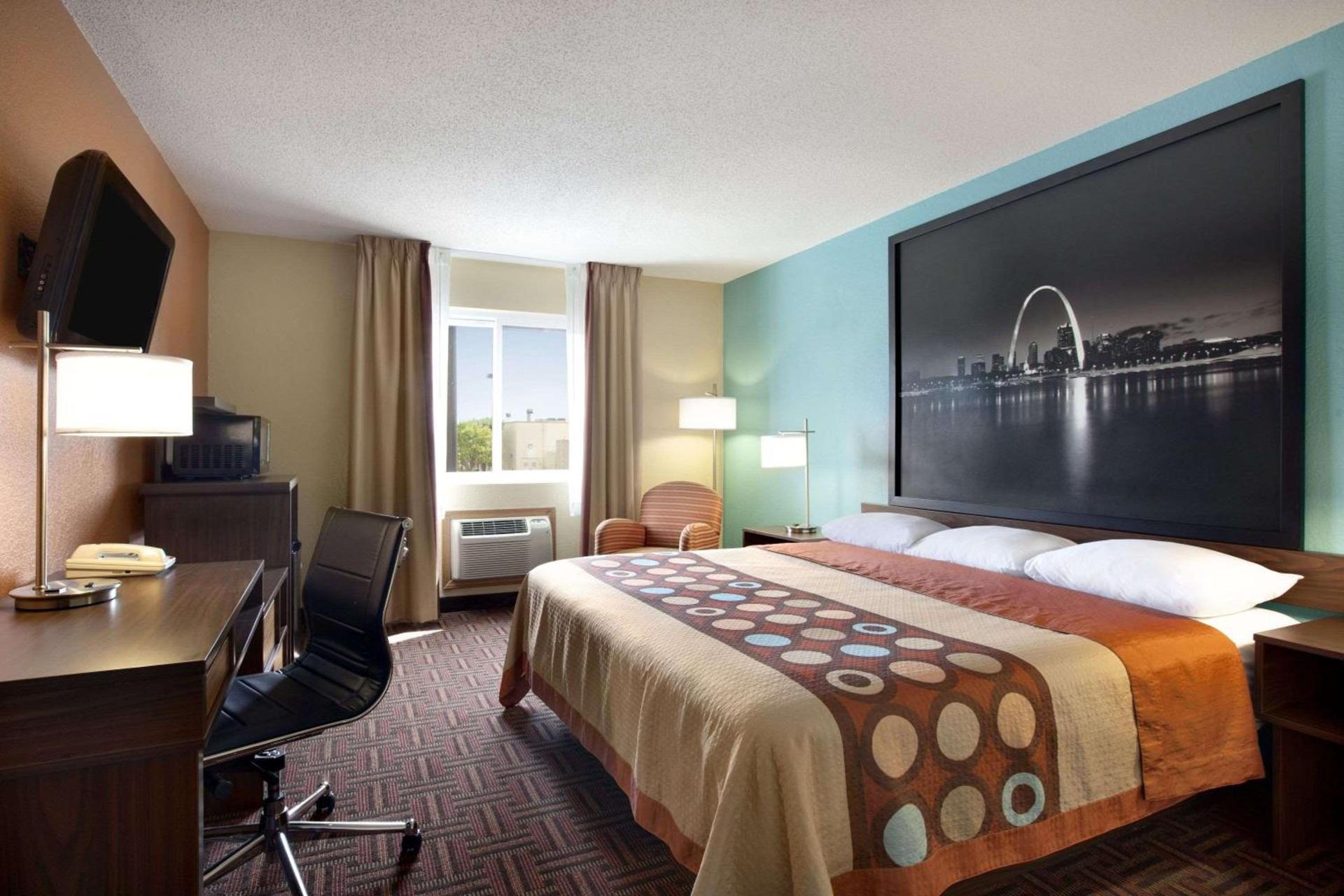 Super 8 by Wyndham Fairview Heights-St. Louis photo 34