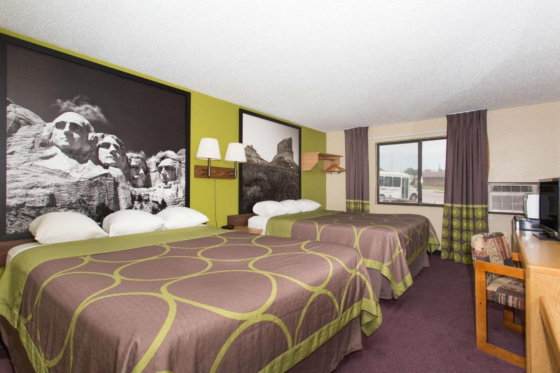 Super 8 by Wyndham Chadron NE photo 9