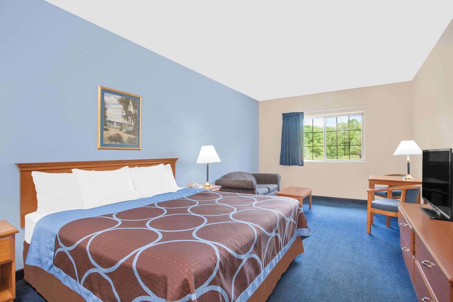 Super 8 by Wyndham Cobleskill NY photo 8