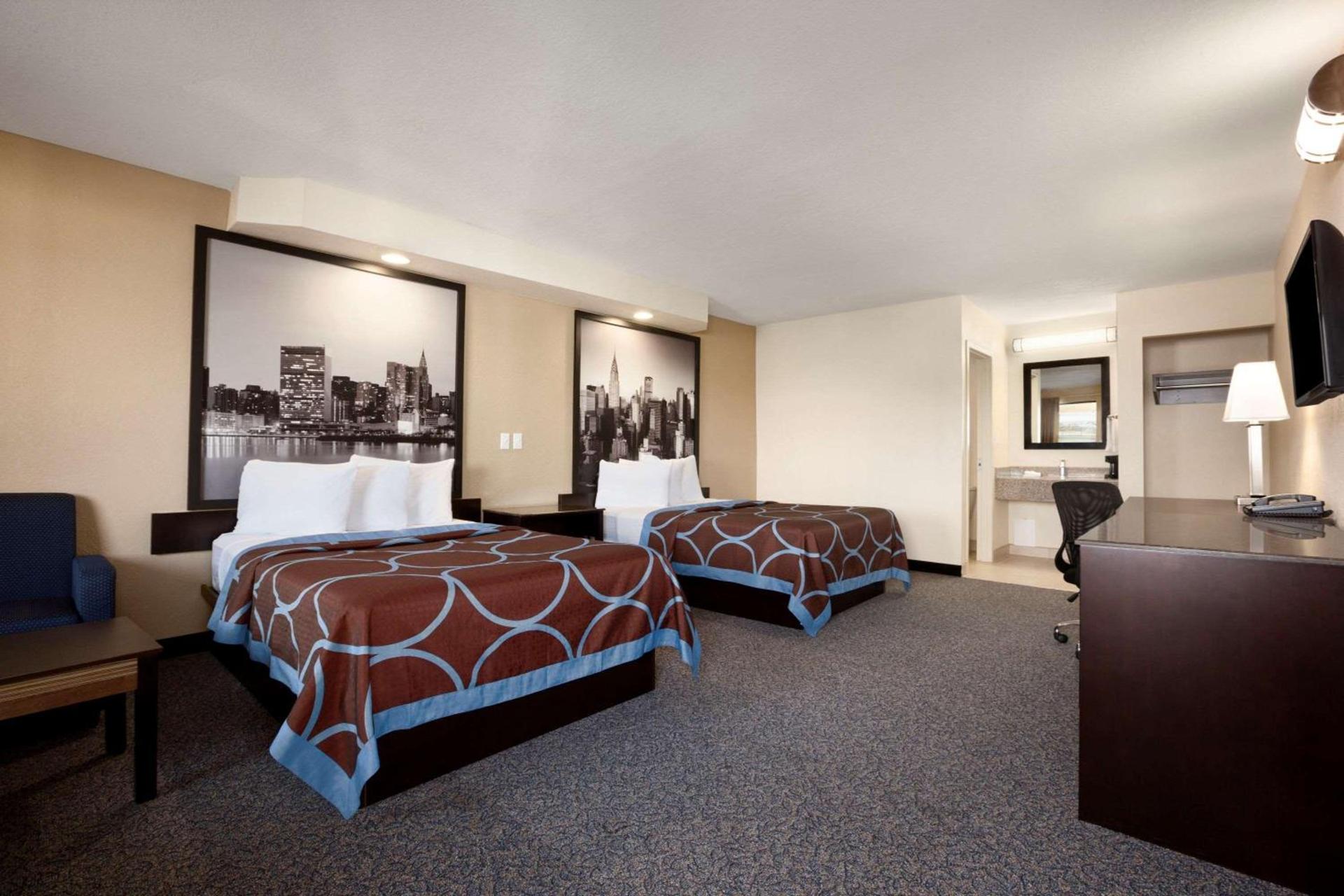 Super 8 by Wyndham Rahway/Newark photo 26