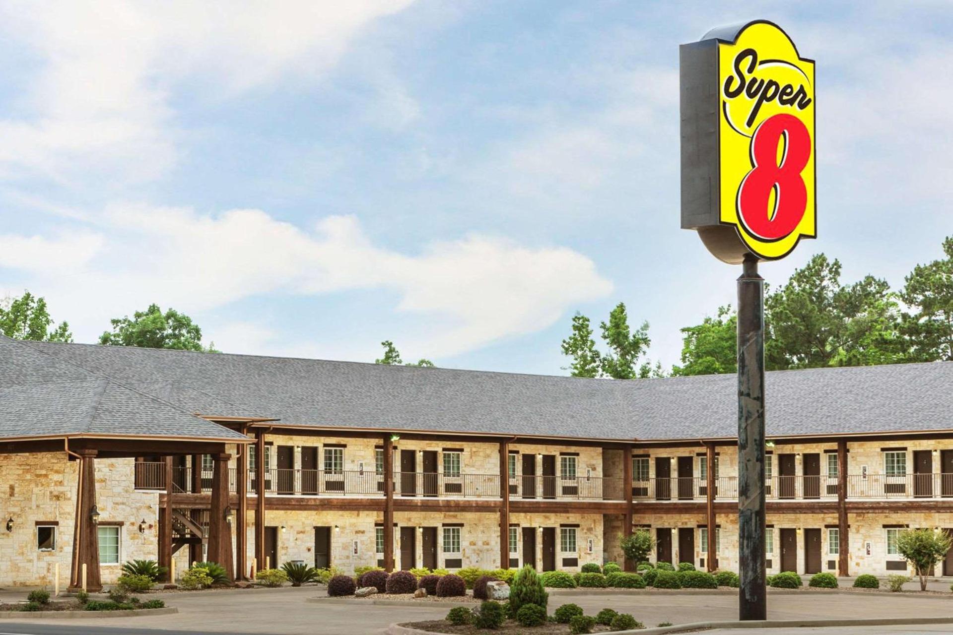 Super 8 by Wyndham Center — hotel in Center