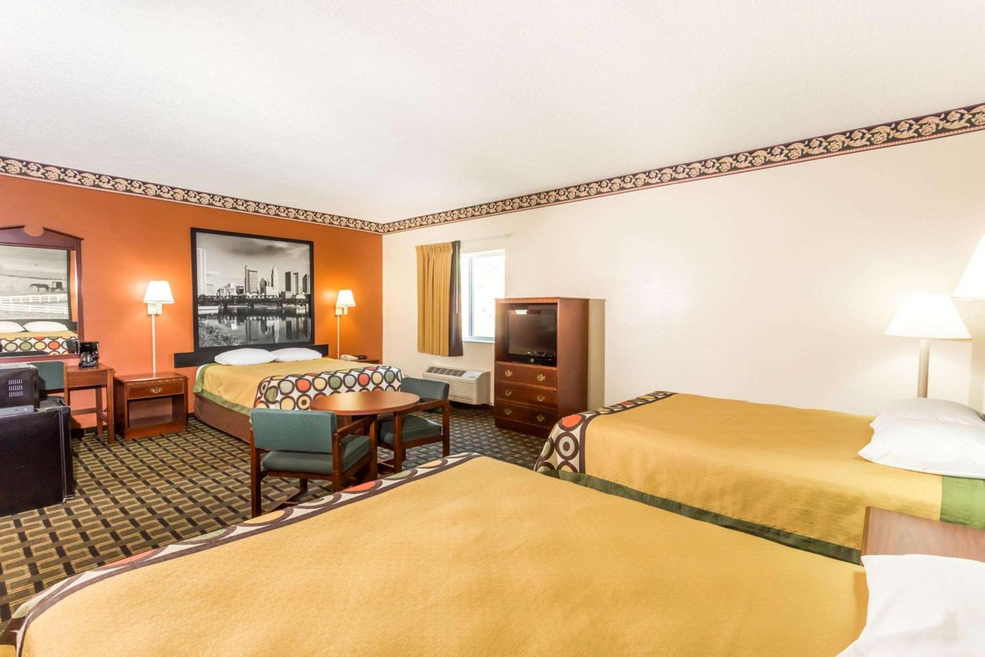 Super 8 by Wyndham Athens photo 8