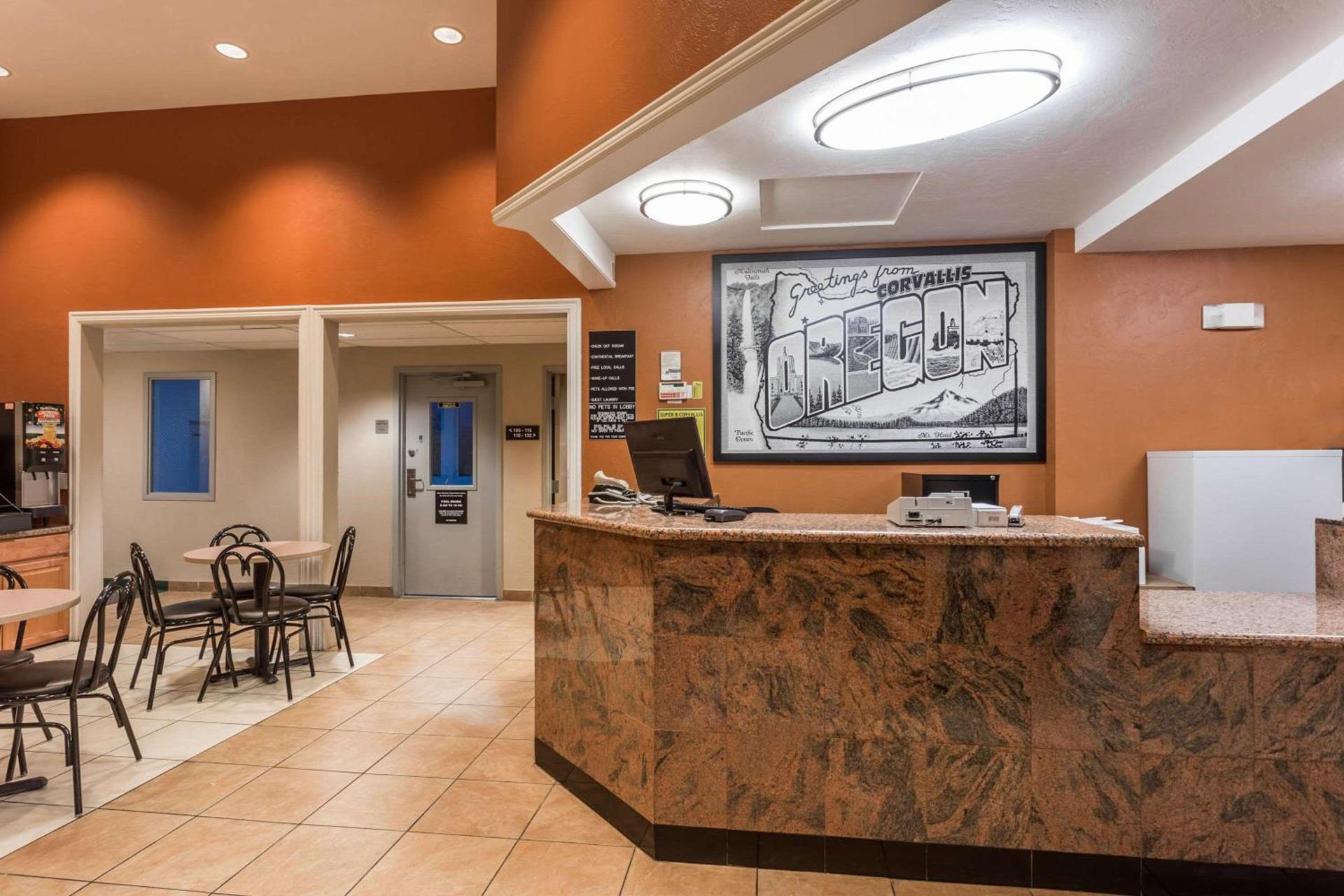 Super 8 by Wyndham Corvallis photo 9