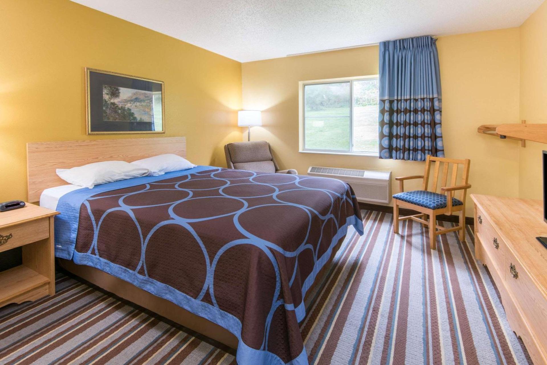 Super 8 by Wyndham Medina photo 12