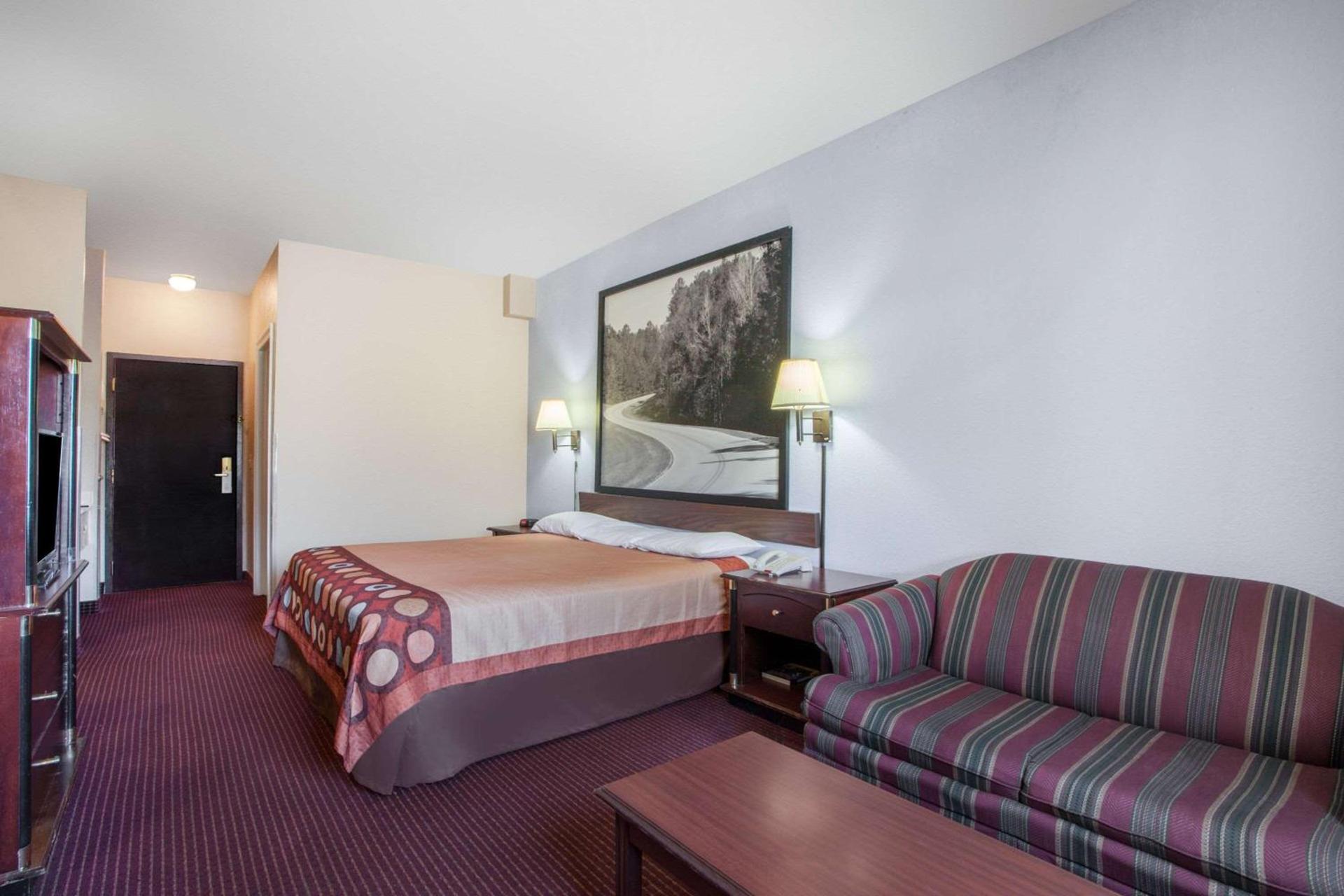 Super 8 by Wyndham Jackson Ridgeland photo 11