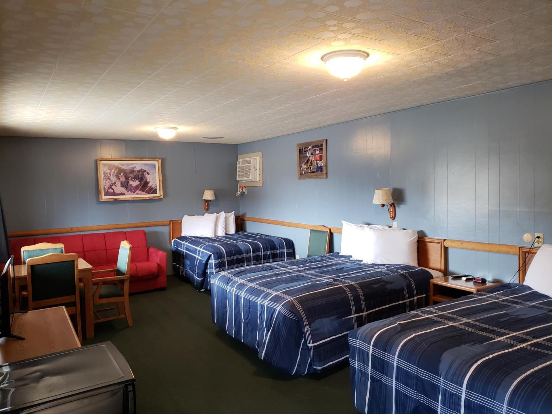 Big Bear Motel photo 24