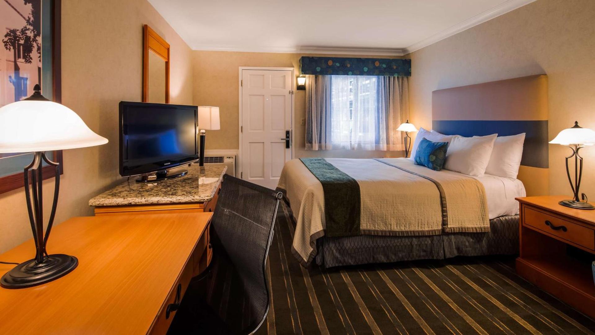 Best Western University Lodge photo 37
