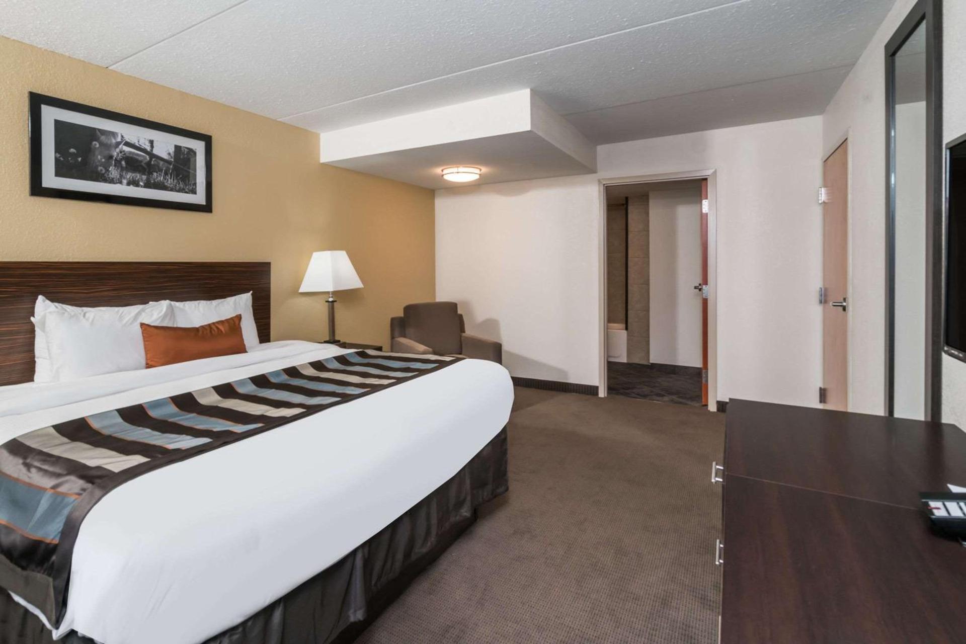 Wingate by Wyndham Bowling Green photo 62