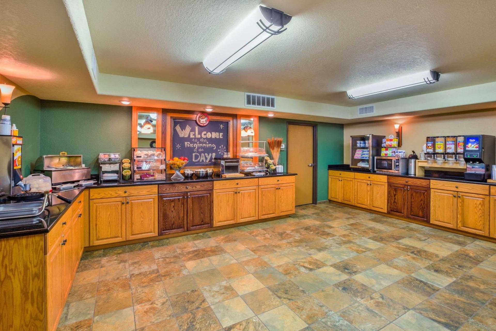 AmericInn by Wyndham Medora photo 33