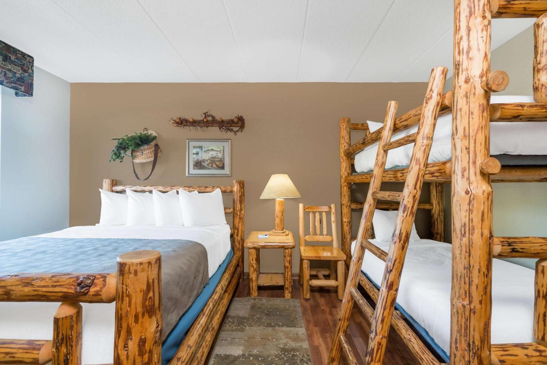 Baymont by Wyndham Owatonna photo 26