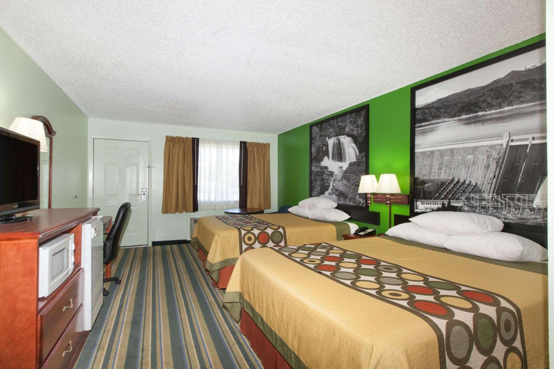 Super 8 by Wyndham Yreka photo 28