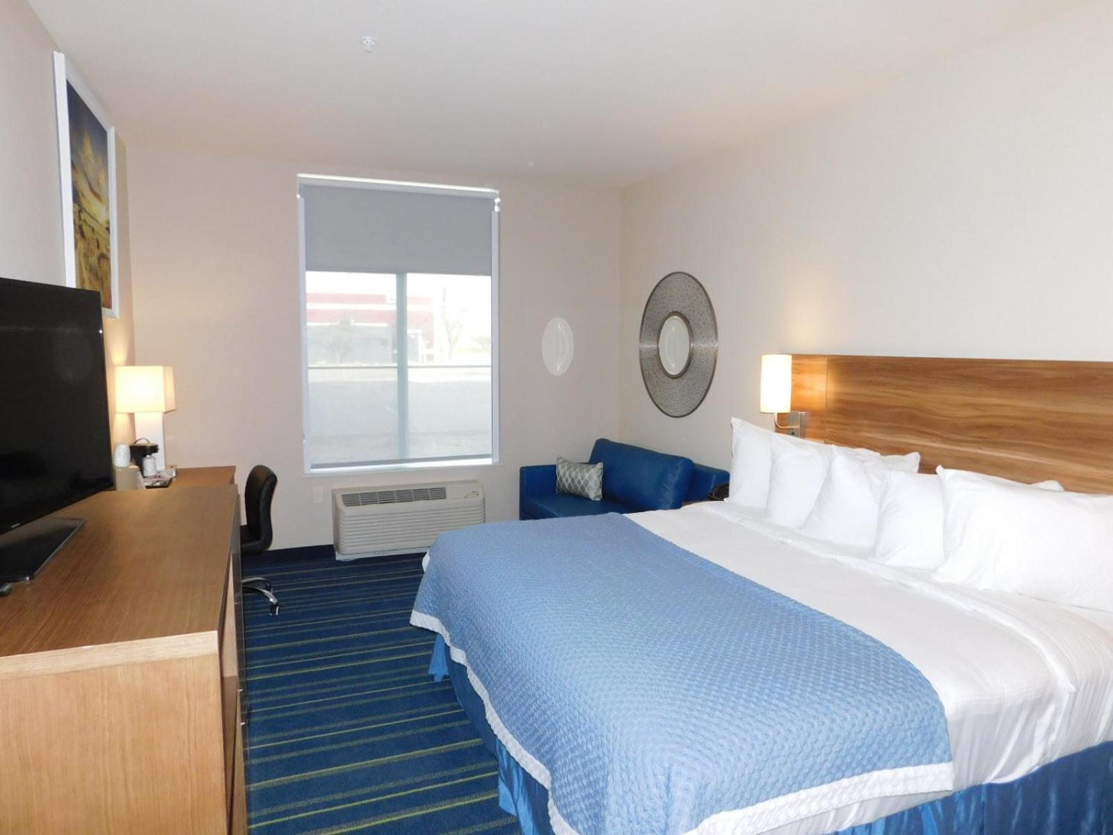Days Inn & Suites by Wyndham Kearney NE photo 26