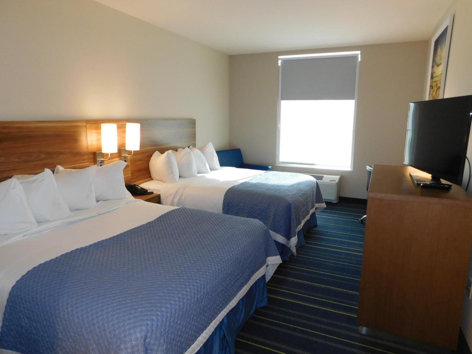 Days Inn & Suites by Wyndham Kearney NE photo 17