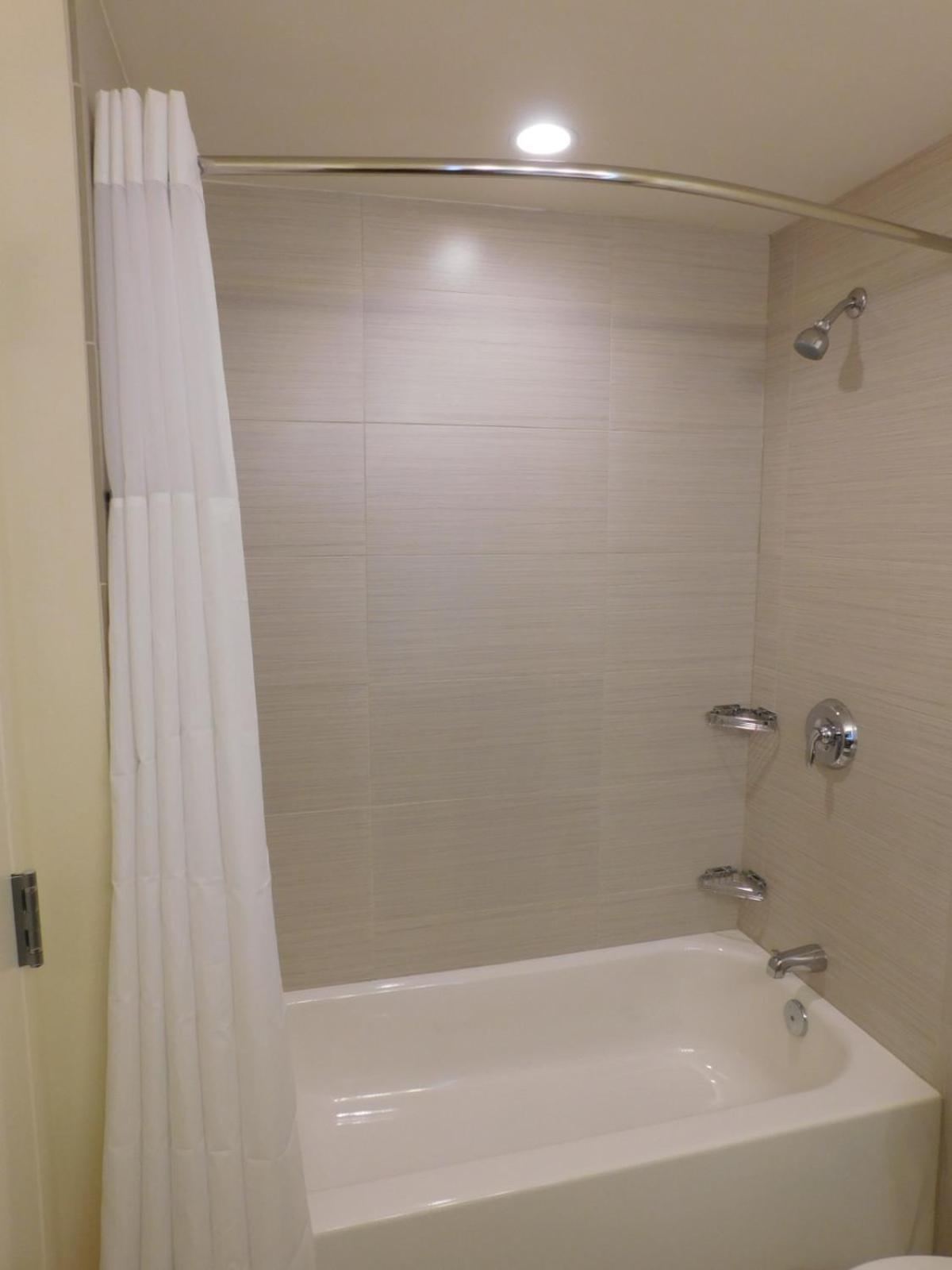 Days Inn & Suites by Wyndham Kearney NE photo 29
