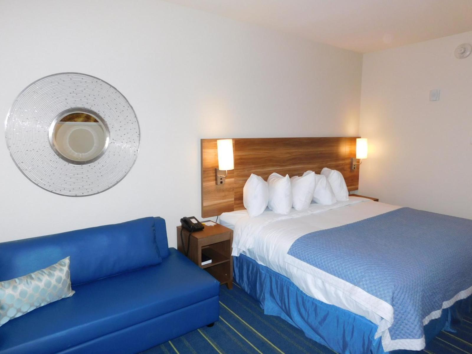 Days Inn & Suites by Wyndham Kearney NE photo 22