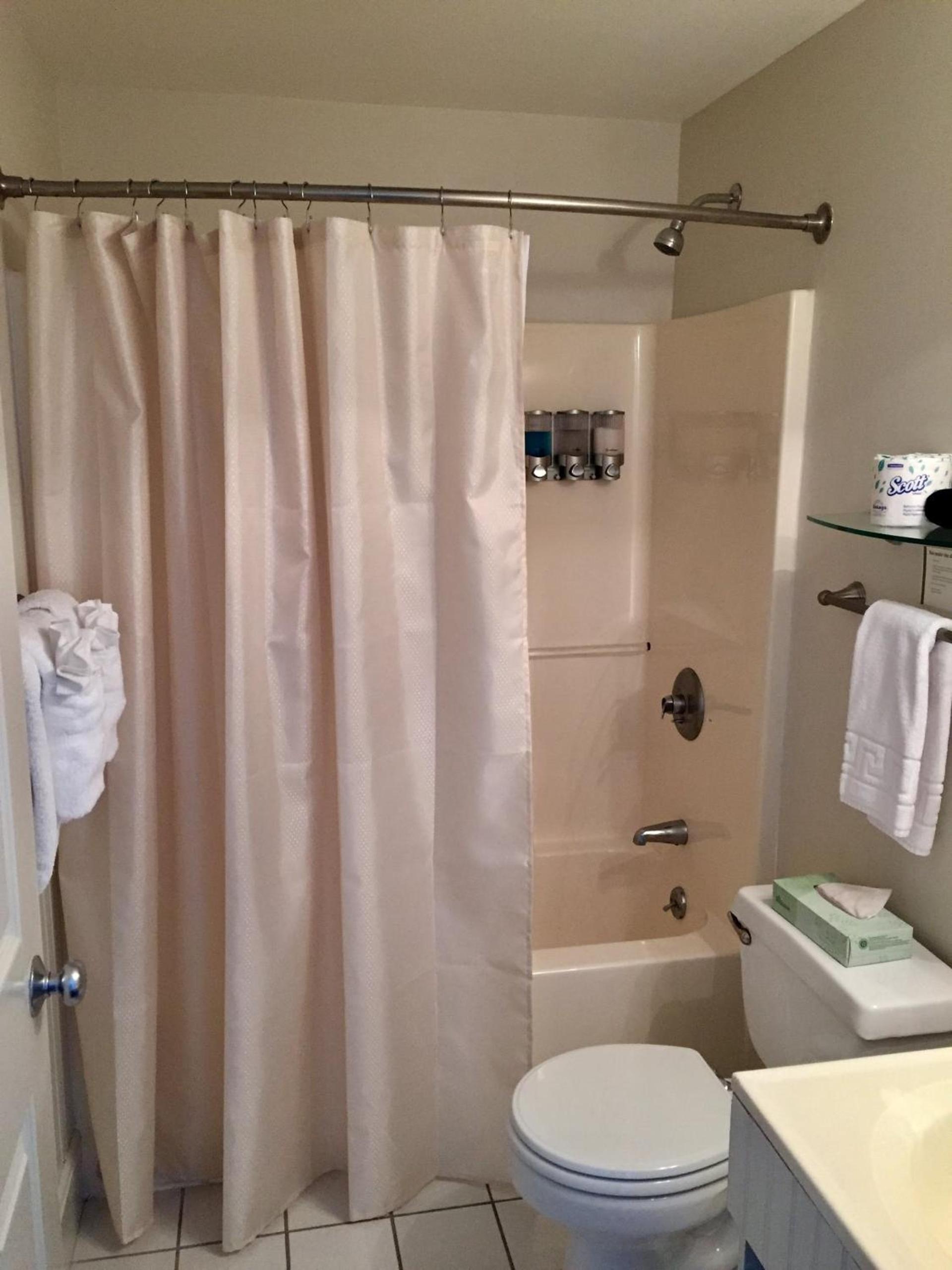Pilgrim House photo 94