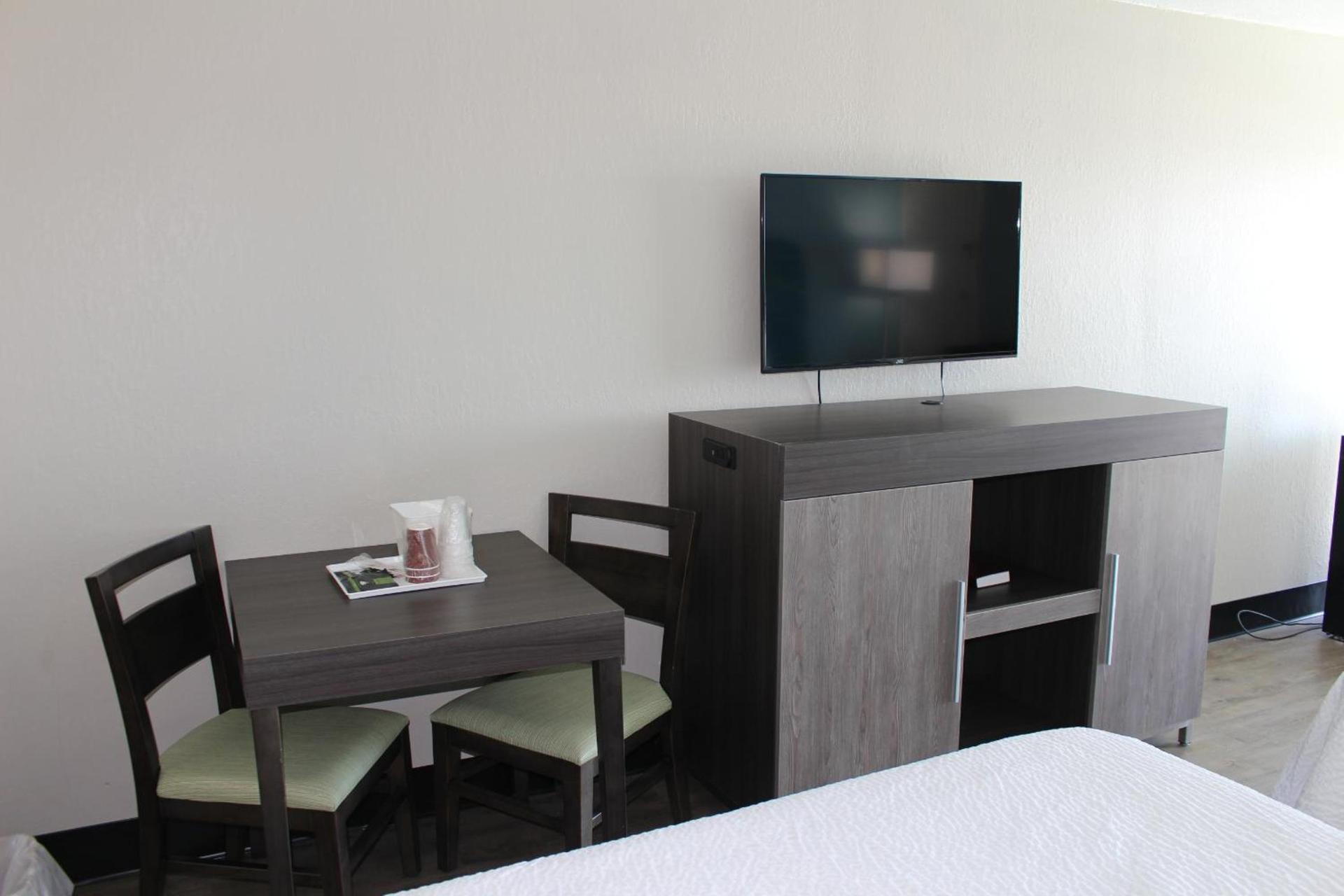 Tropical Seas Hotel photo 41