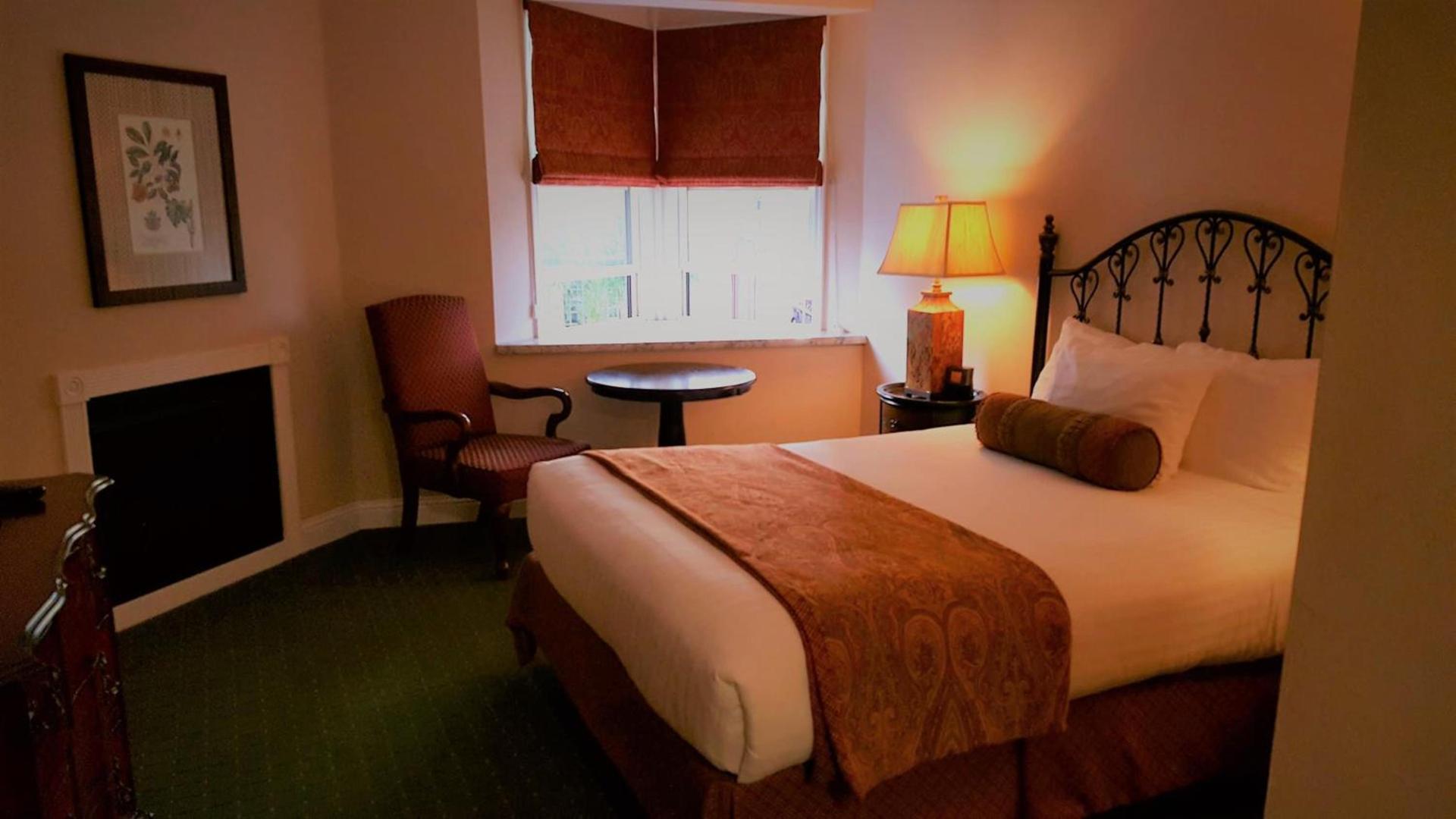 The Monterey Hotel photo 18