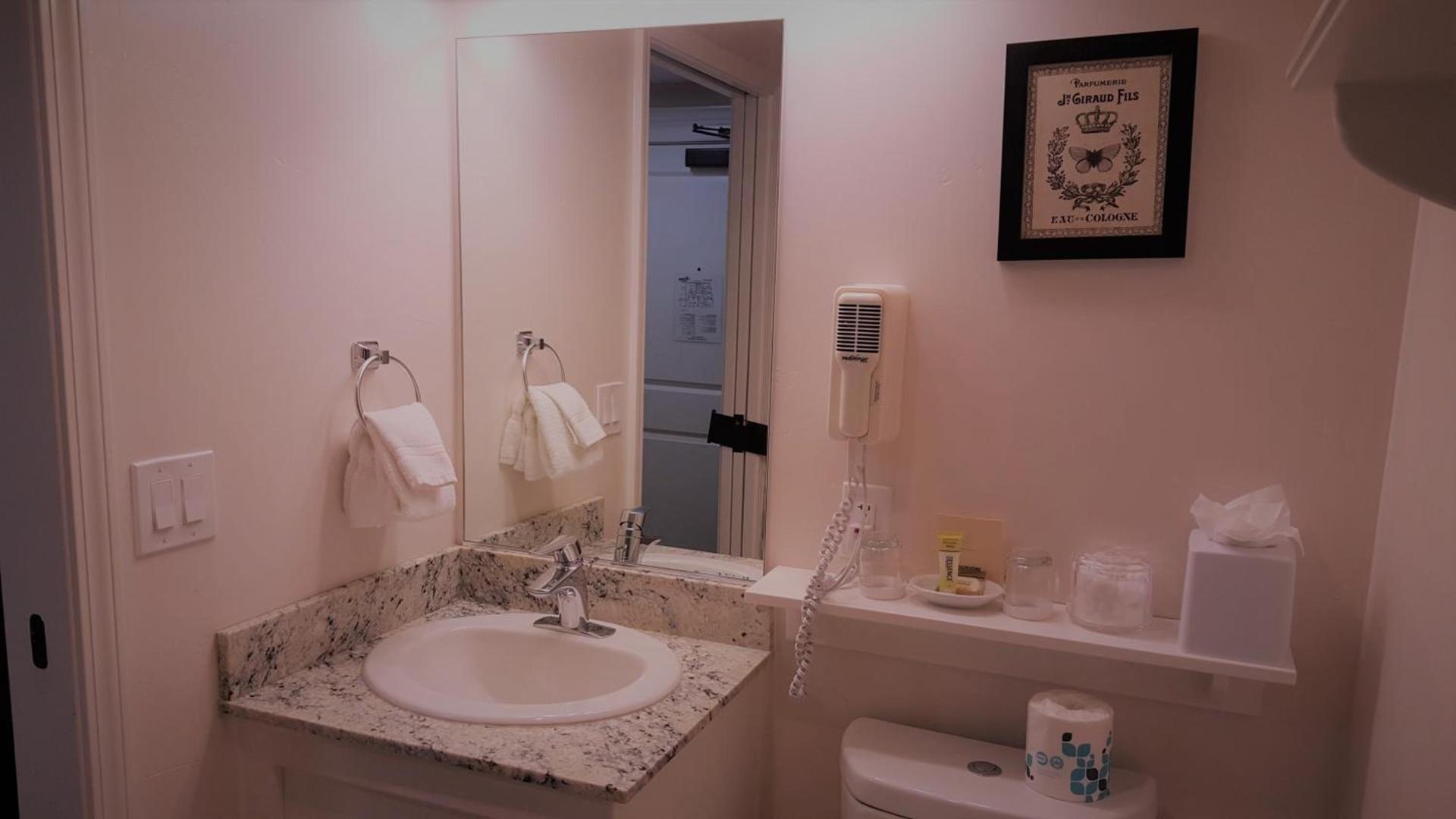 The Monterey Hotel photo 14