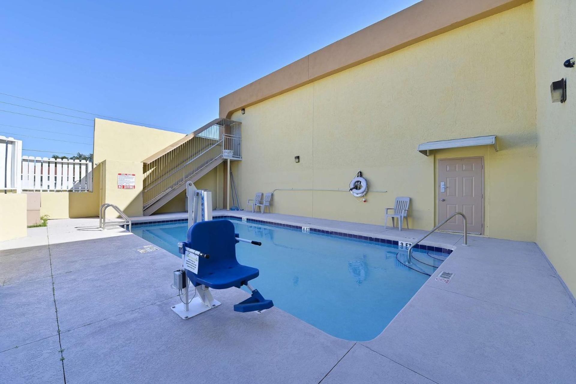 Travel Inn Winter Haven photo 5