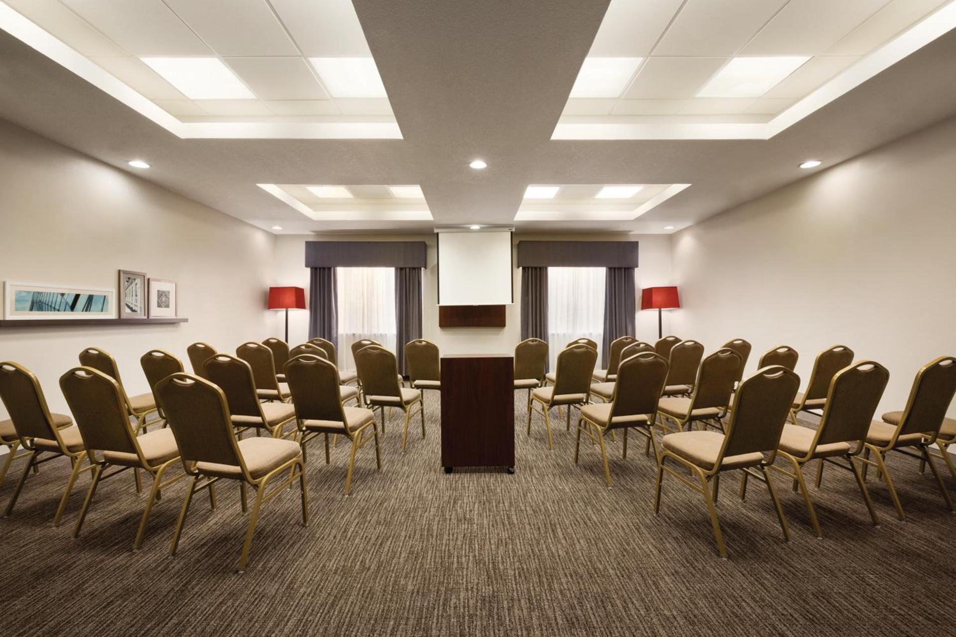 Country Inn & Suites by Radisson, St Petersburg - Clearwater, FL photo 41