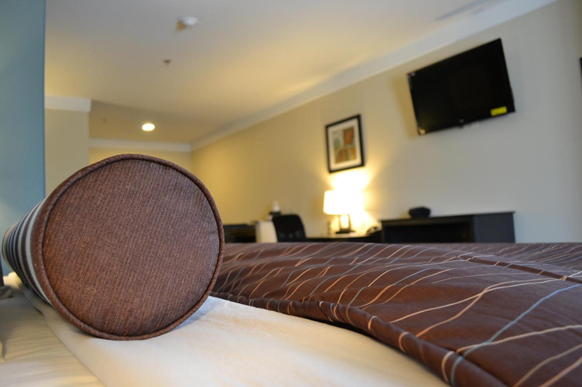 Red River Inn and Suites photo 13