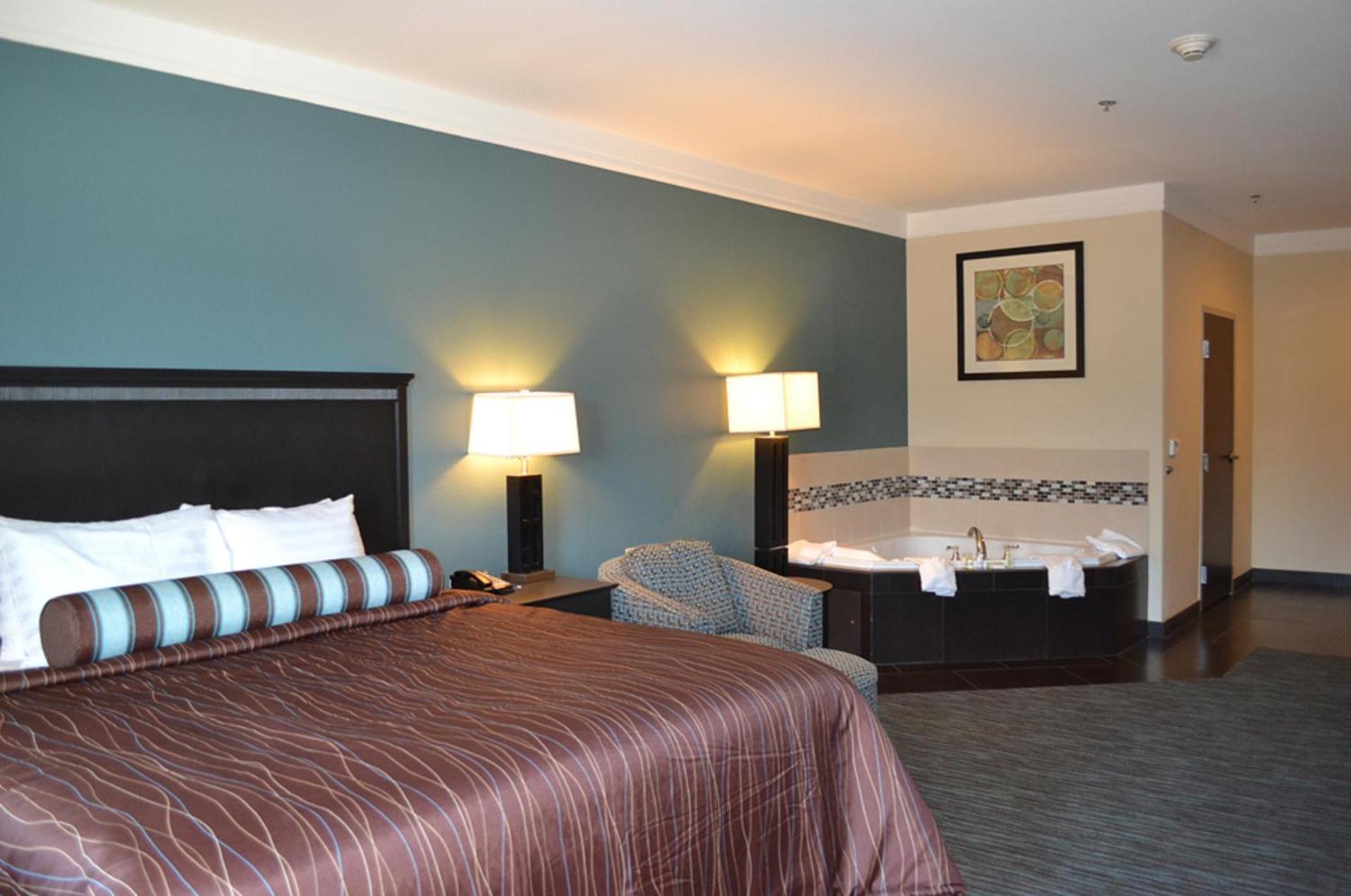 Red River Inn and Suites photo 20