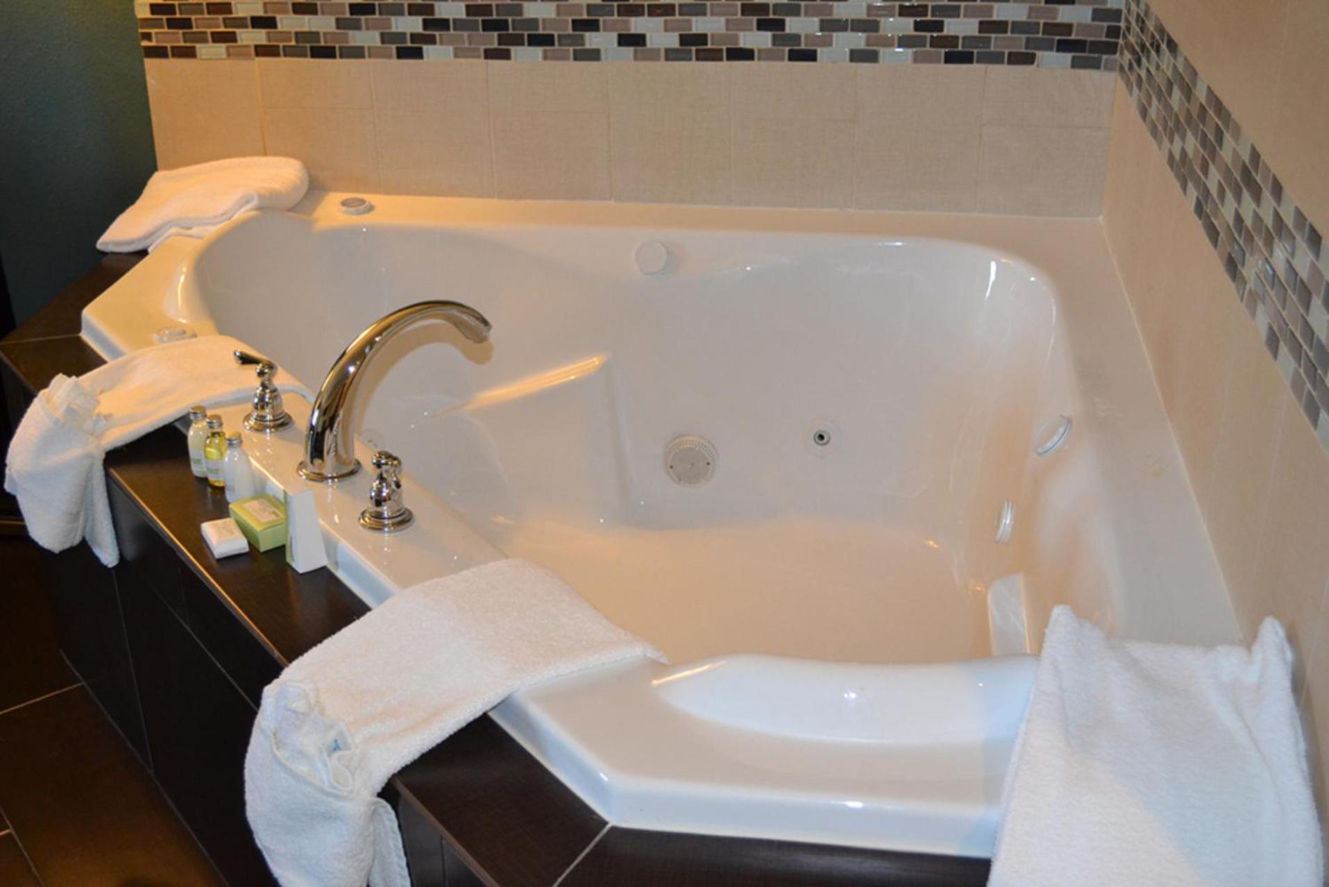 Red River Inn and Suites photo 21