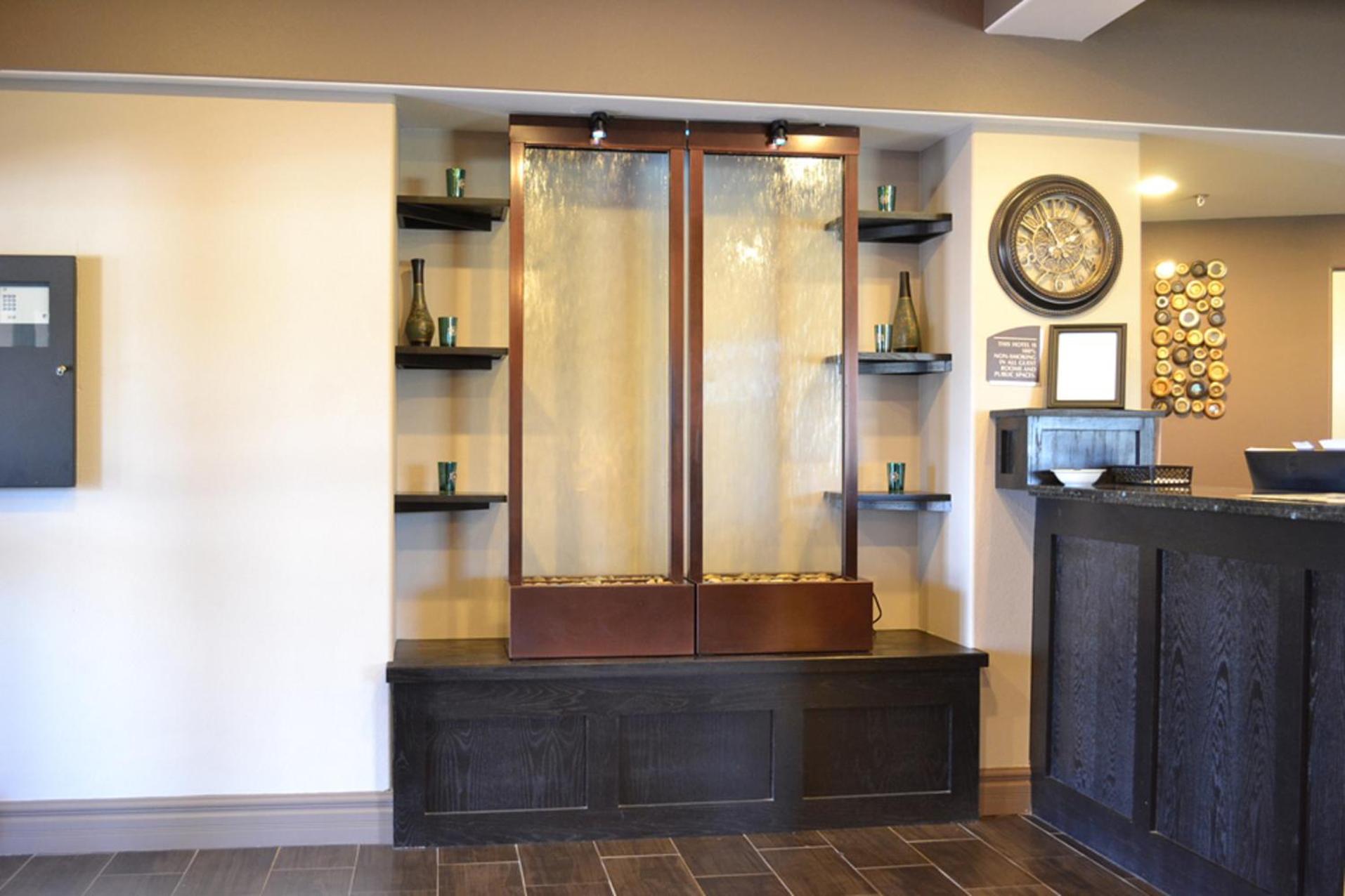 Red River Inn and Suites photo 5