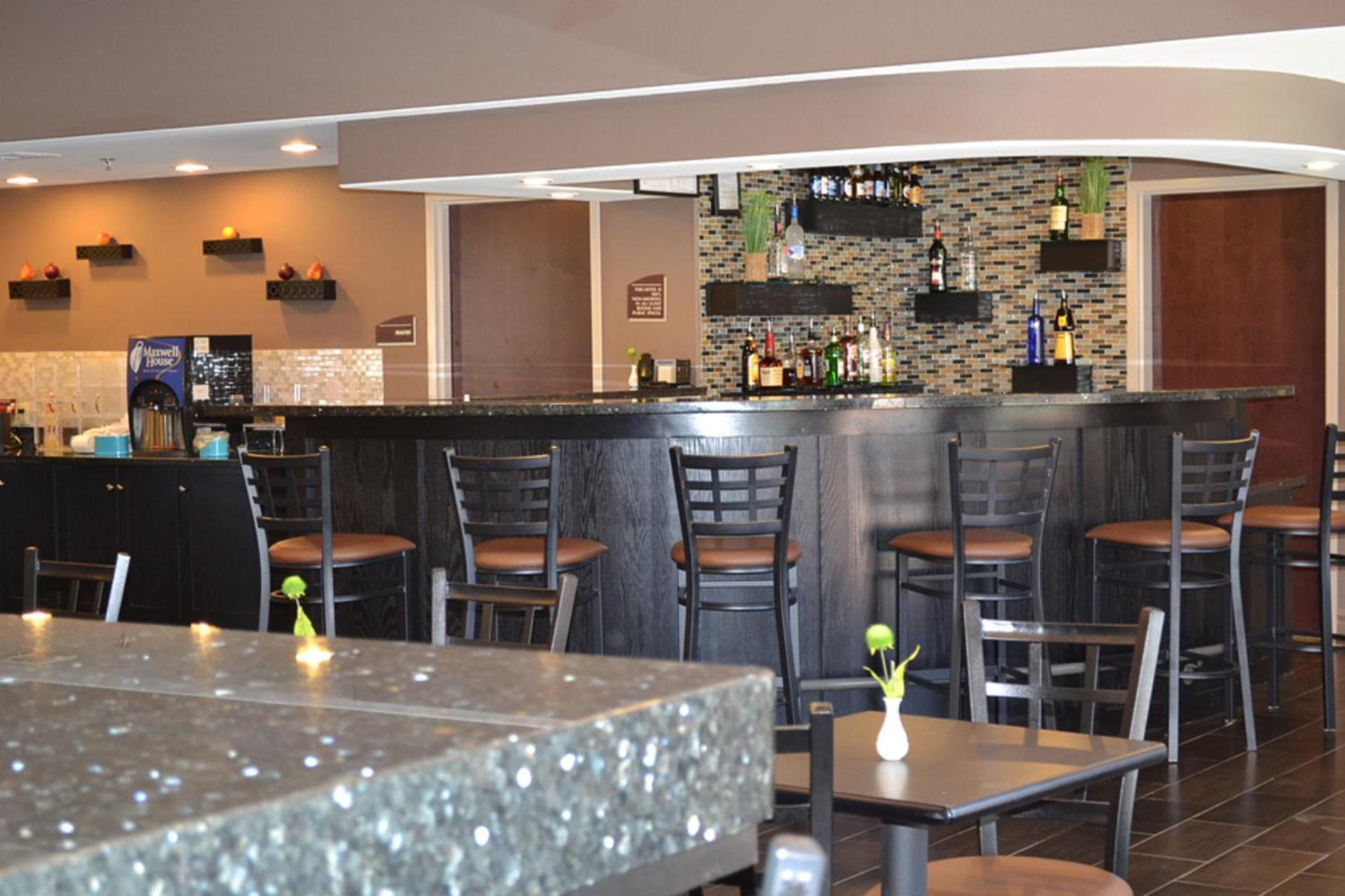 Red River Inn and Suites photo 11