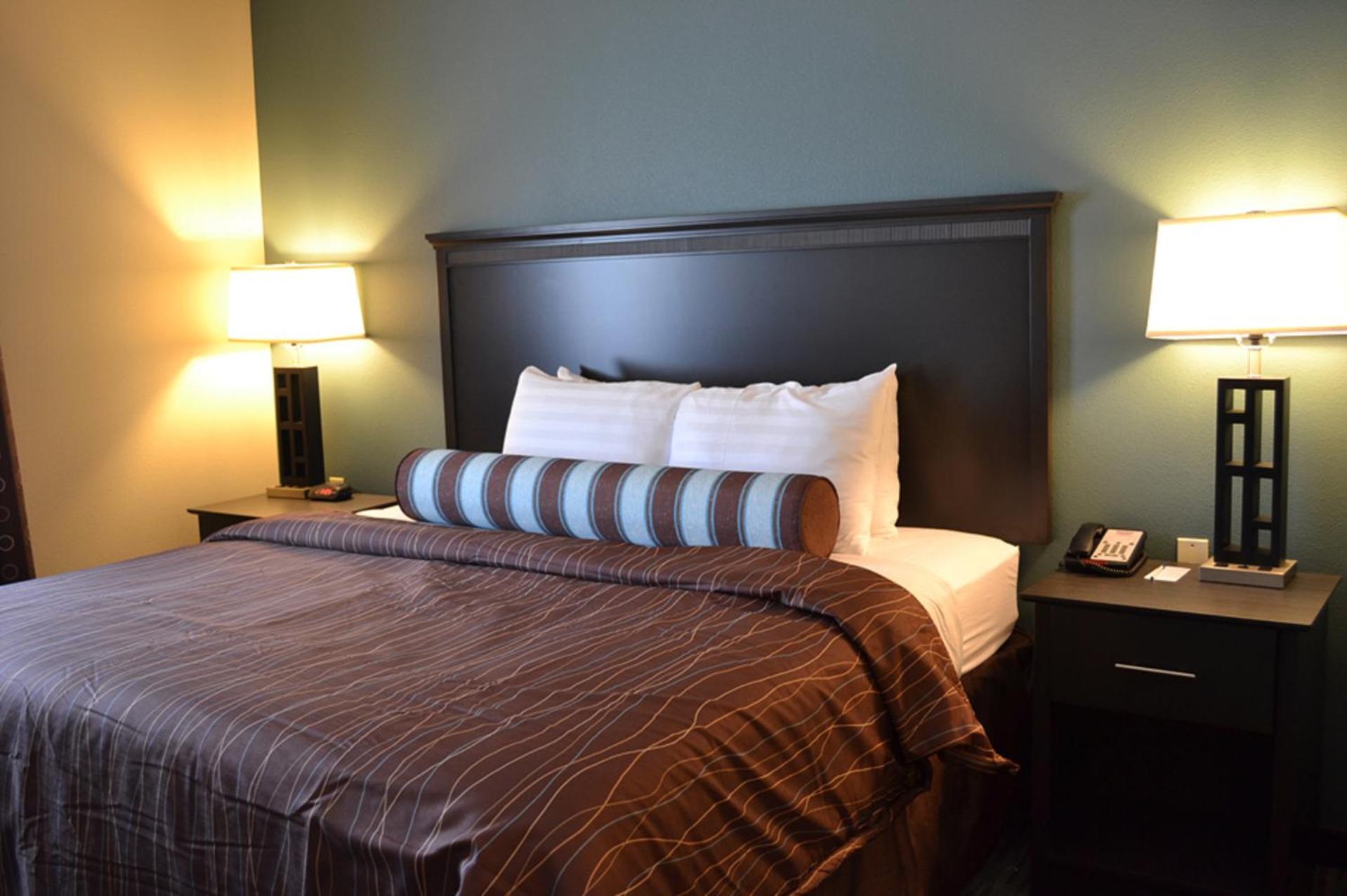 Red River Inn and Suites photo 10