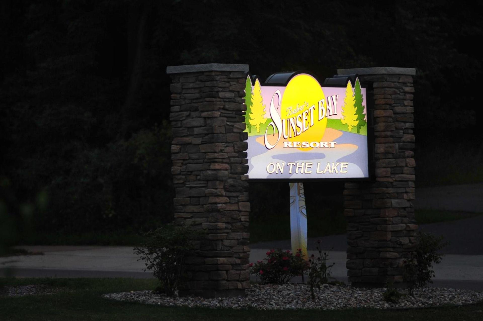 Sunset Bay Resort & Suites photo 37