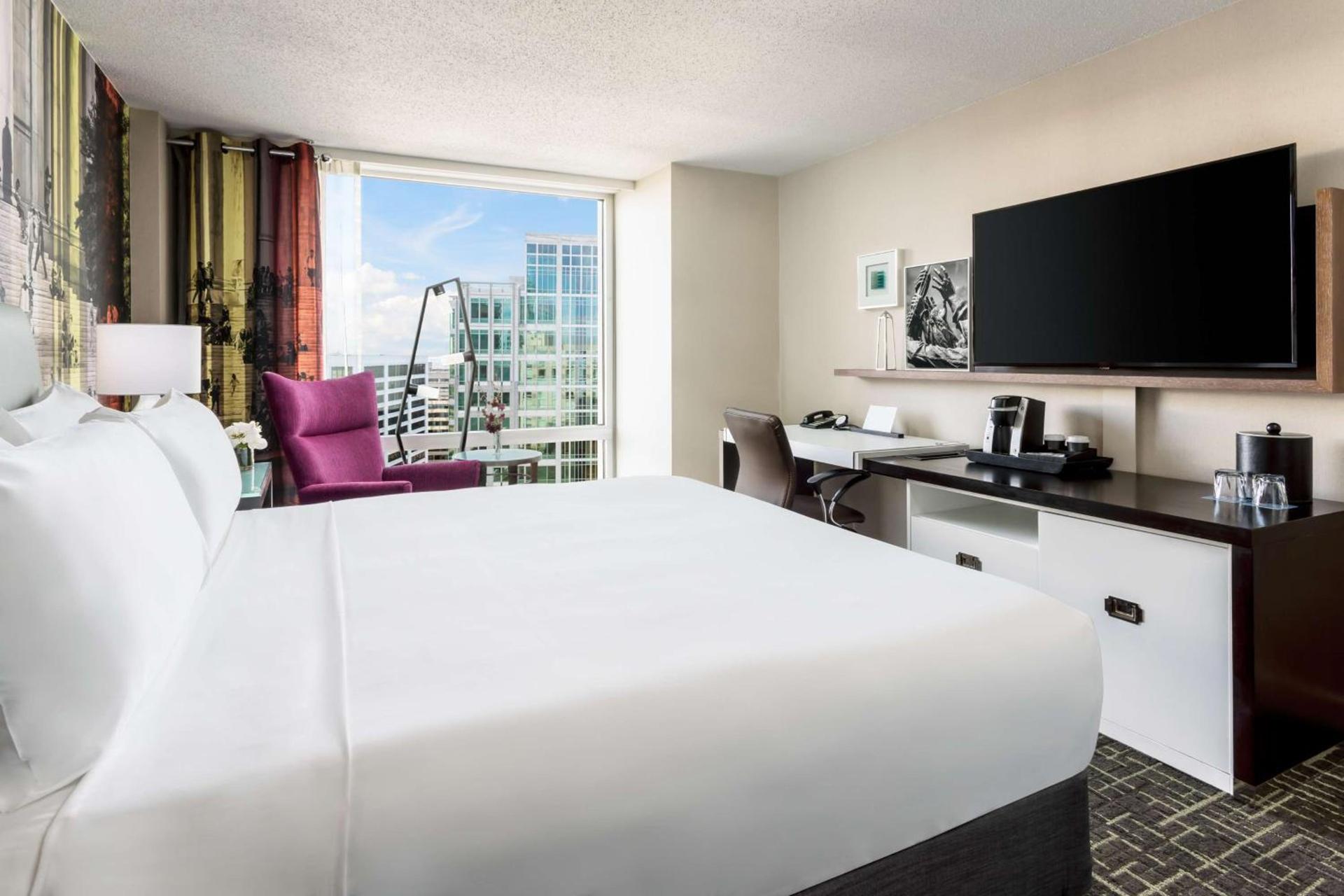Hyatt Centric Arlington photo 40