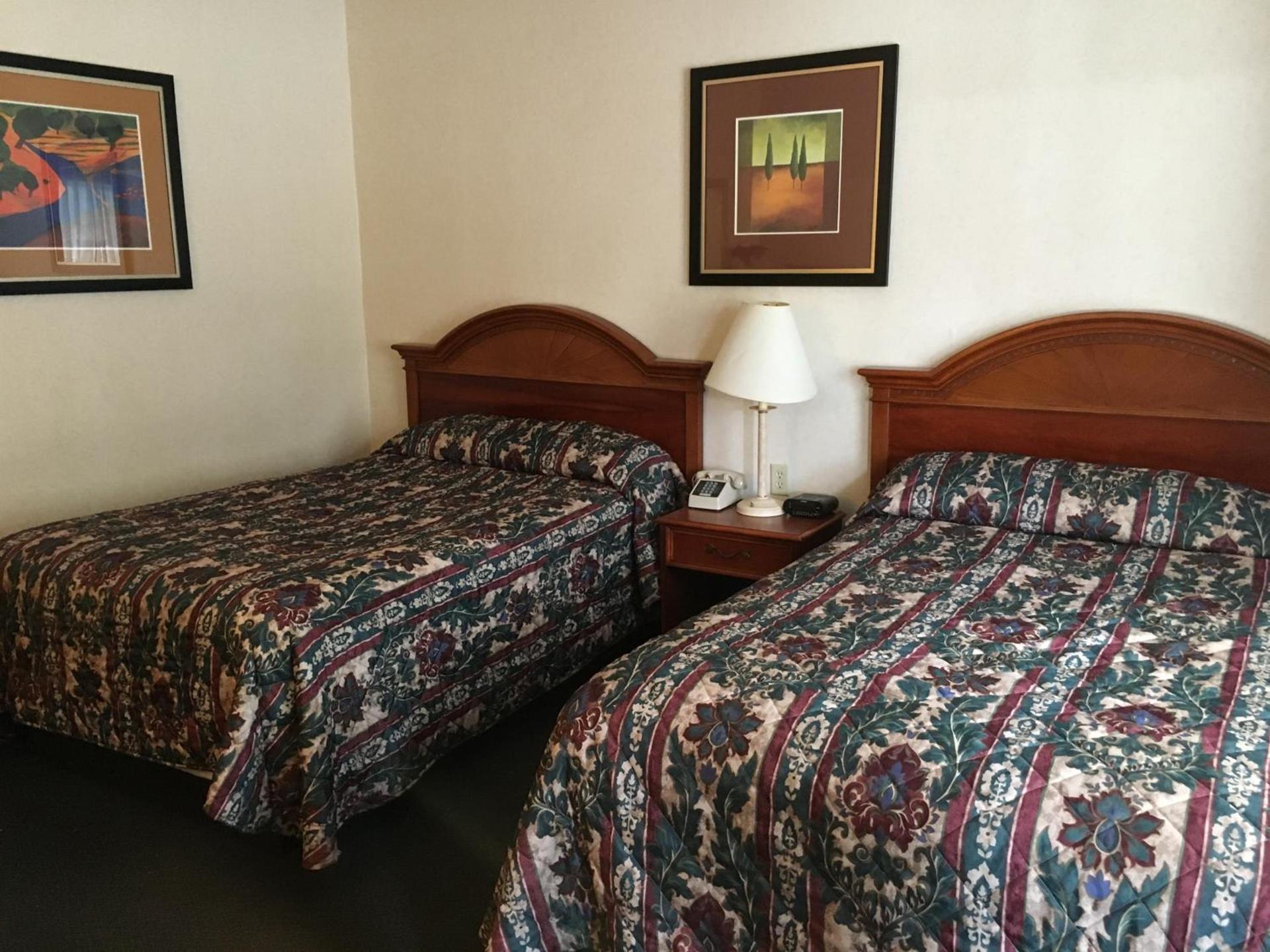 Landmark Motor Inn photo 46