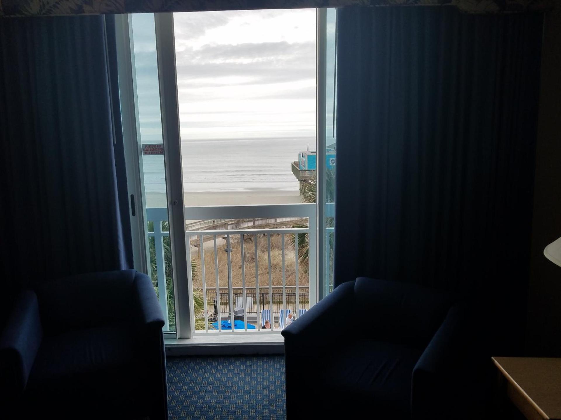 Yachtsman Oceanfront Resort photo 54