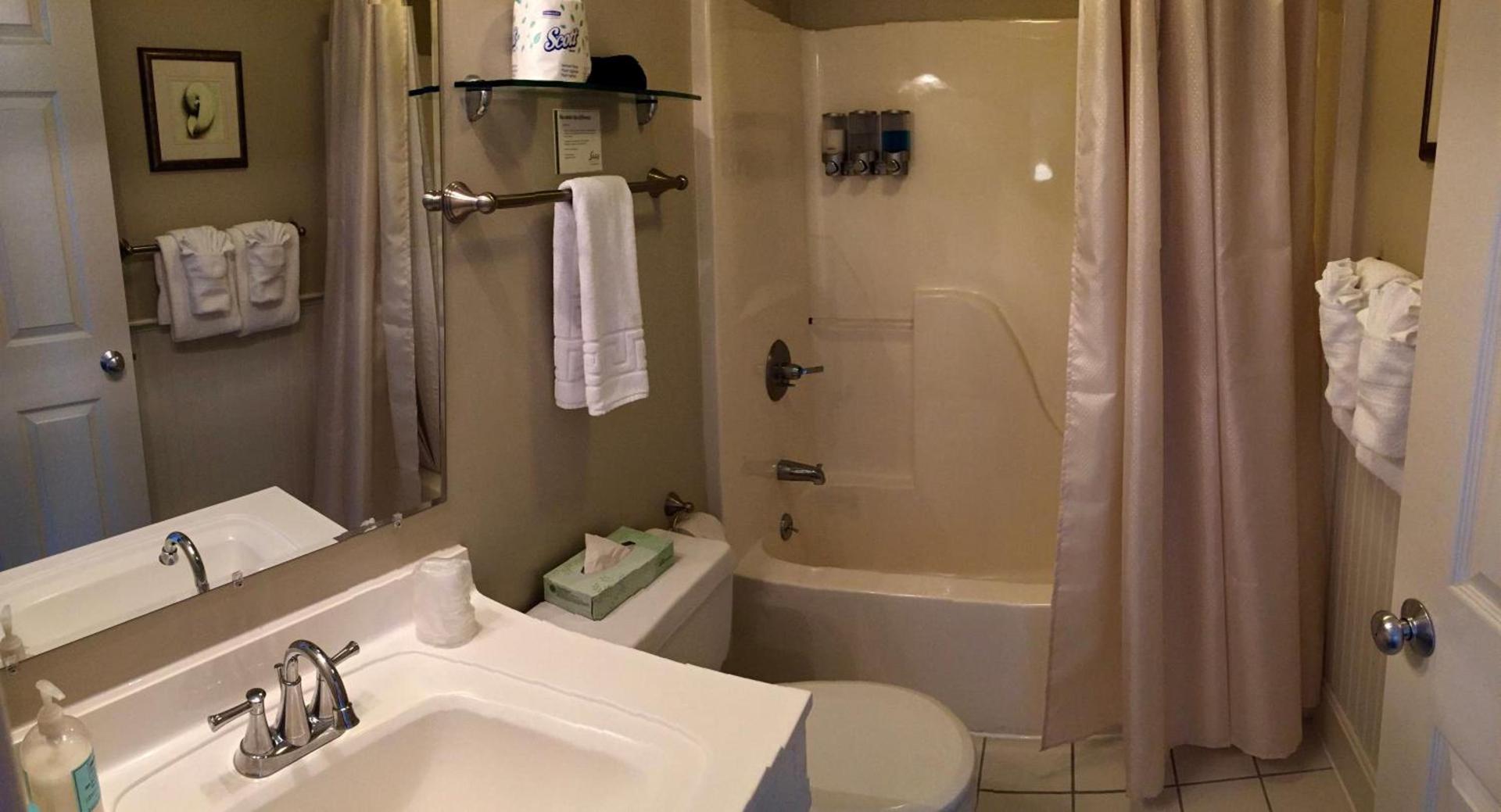 Pilgrim House photo 84